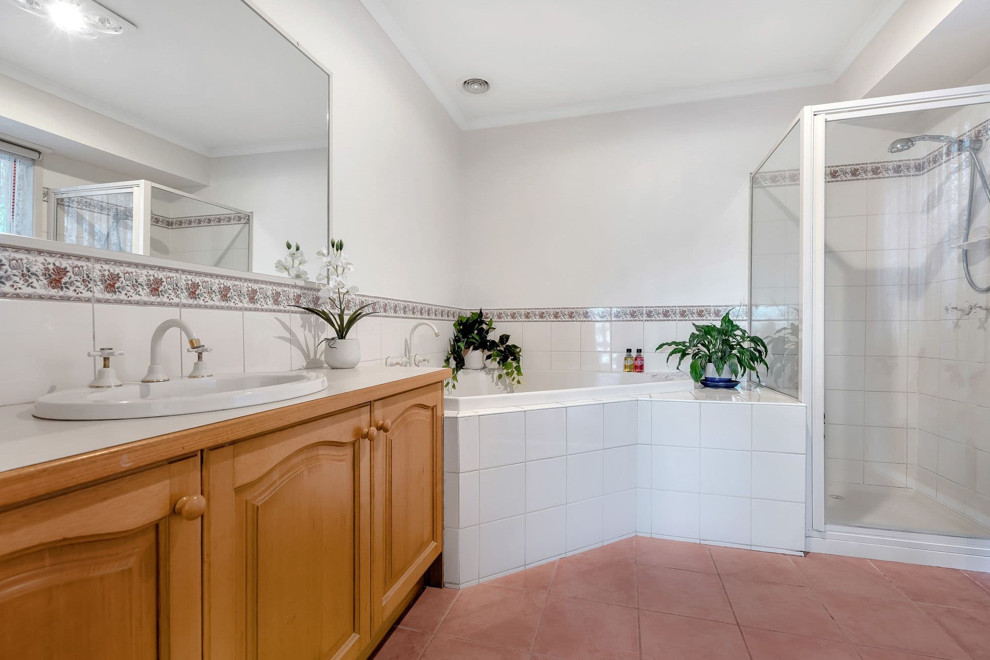 23 Abbotswood Drive, Hoppers Crossing VIC 3029, Hoppers Crossing - Thumbnail 6