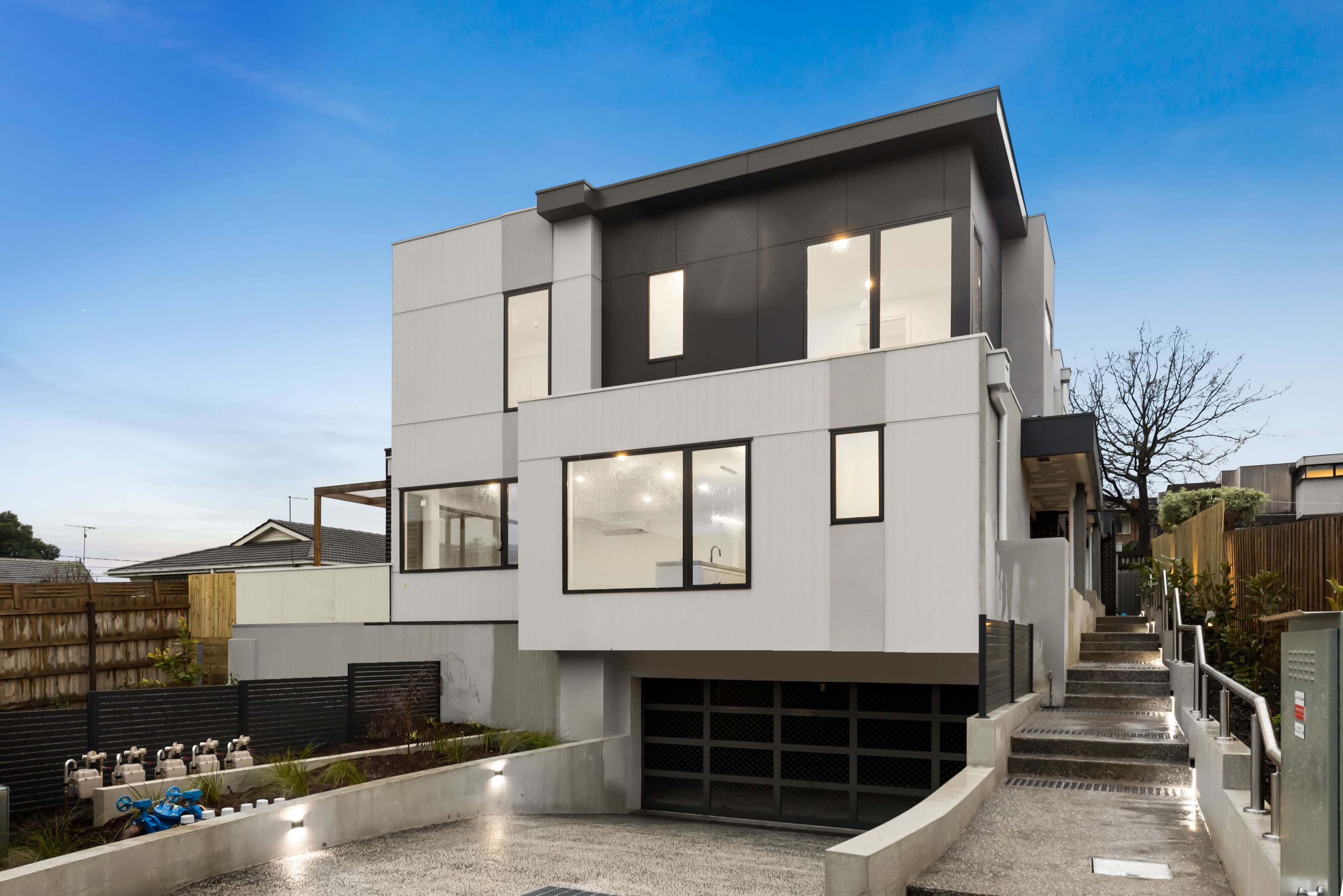 5 Saxon Street, Doncaster VIC 3108, Doncaster - Thumbnail 2