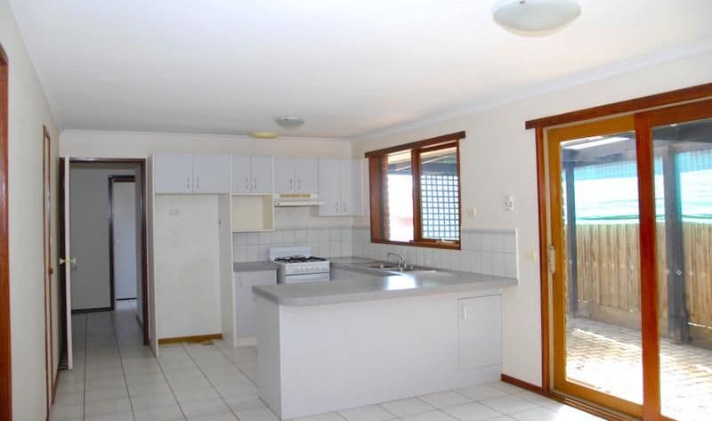5 Emma Court, HAMPTON PARK VIC 3976, Hampton Park - Thumbnail 2