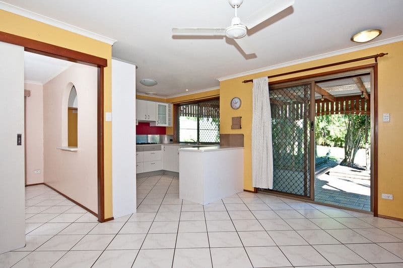 6 Ron Street, CAMIRA QLD 4300, Camira - Thumbnail 4