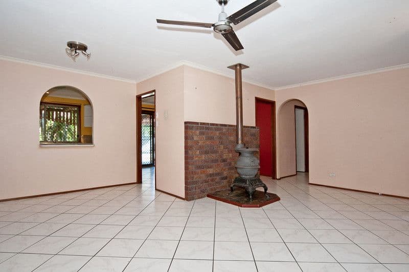 6 Ron Street, CAMIRA QLD 4300, Camira - Thumbnail 5