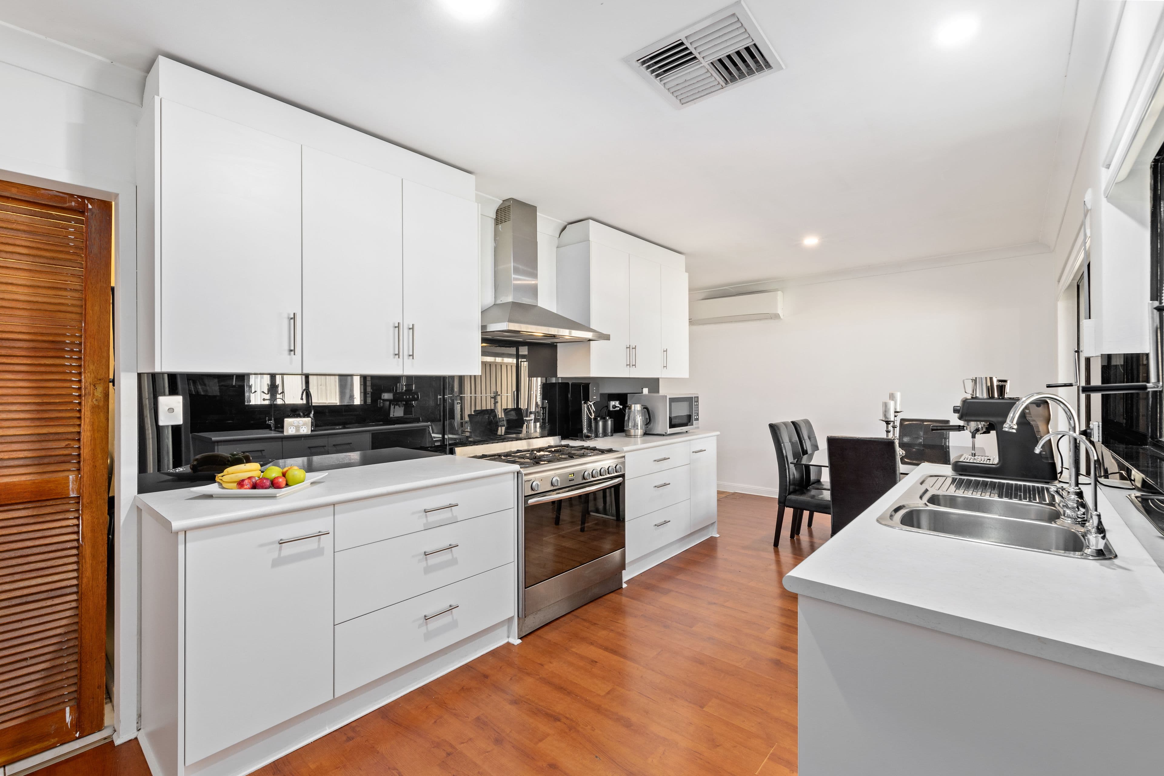 9 Campbell Drive, Para Hills SA 5096, Para Hills - Thumbnail 3