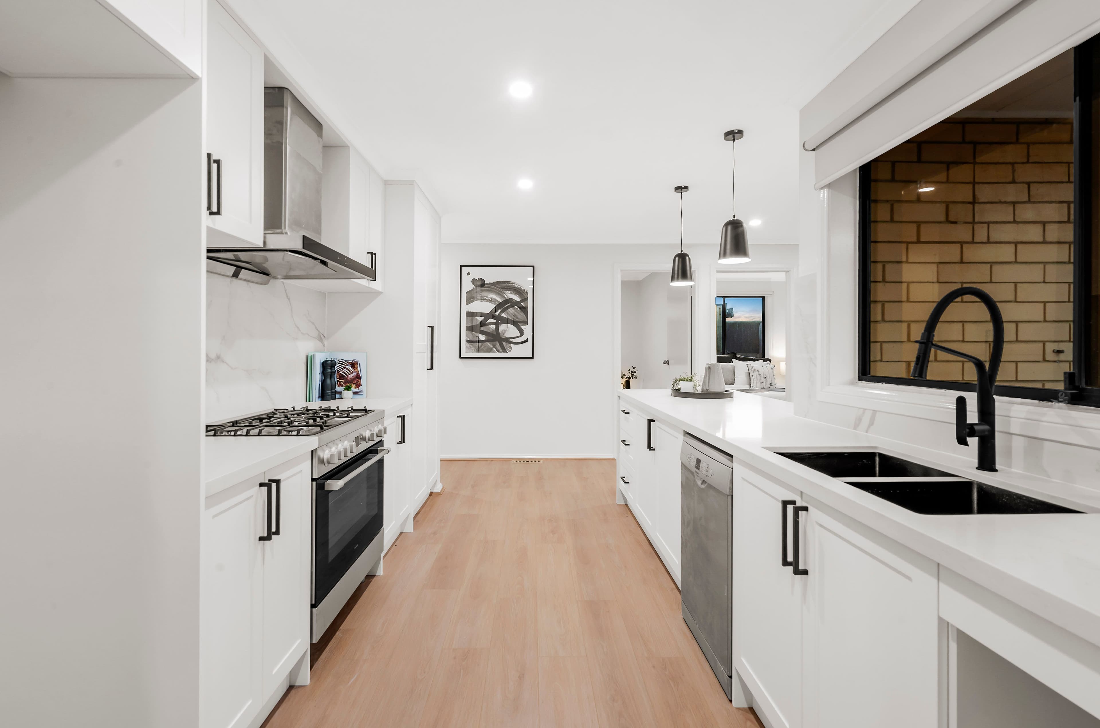 10 Cadorna Street, Box Hill South VIC 3128, Box Hill South - Thumbnail 4