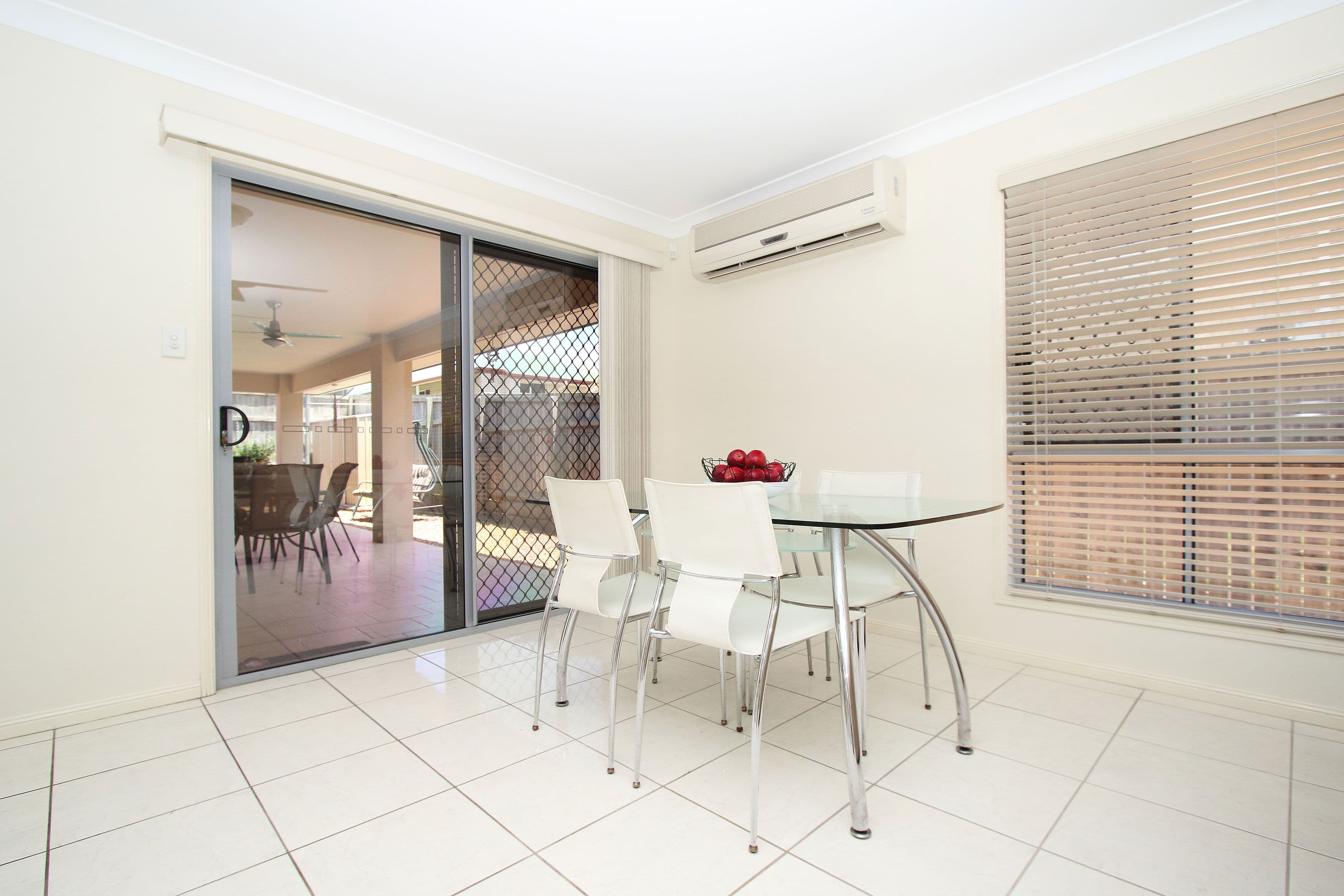 18 Copia Street, Calamvale QLD 4116, Calamvale - Thumbnail 8