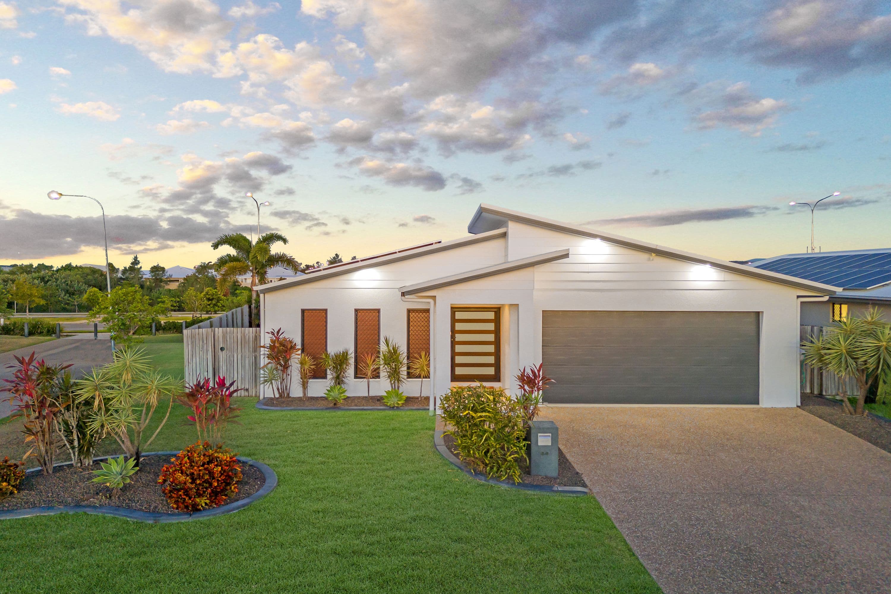 44 Ribaldo Circuit, Burdell QLD 4818, Burdell - Image 1
