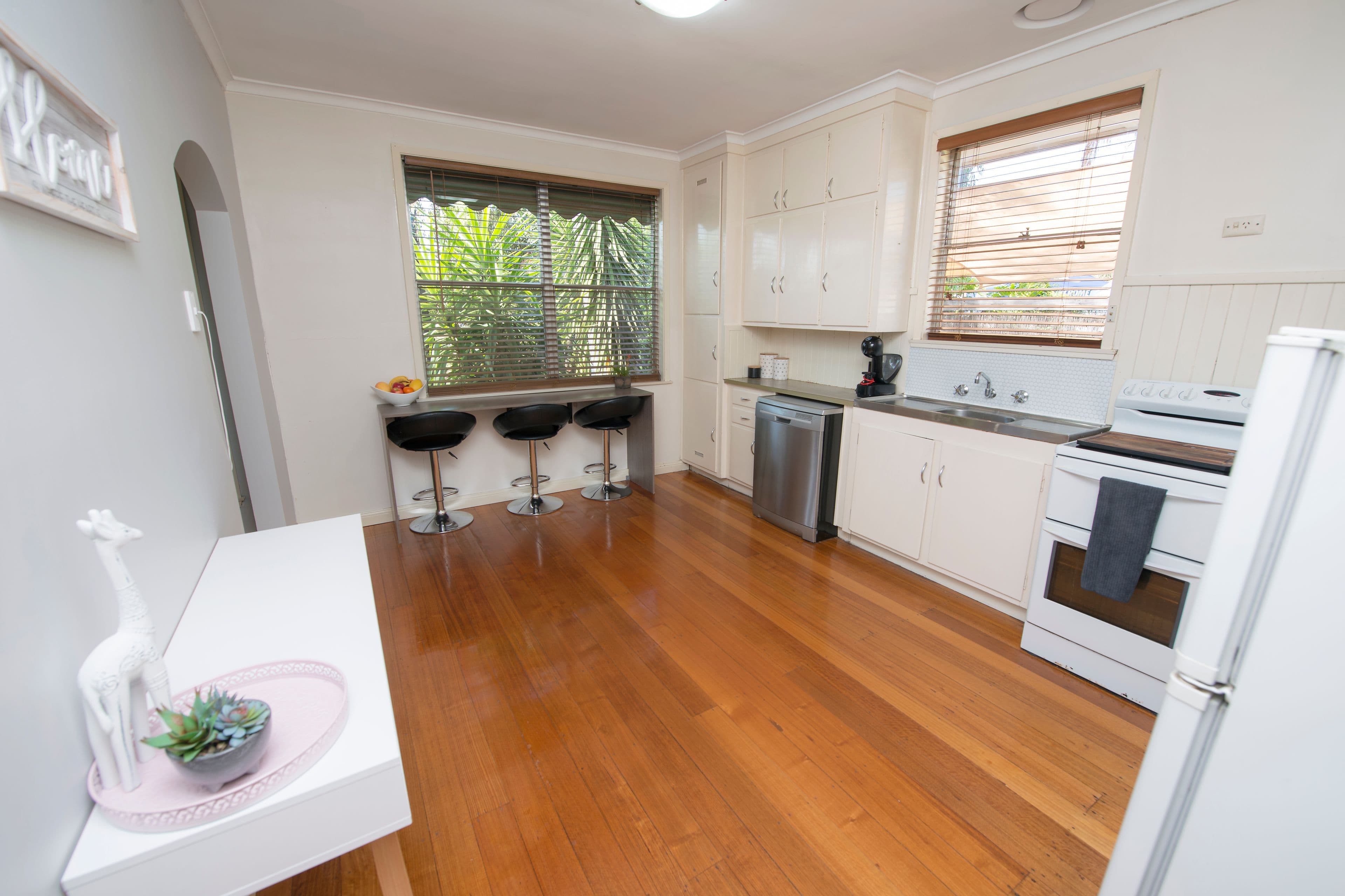 11 Mcadam Court, Swan Hill VIC 3585, Swan Hill - Thumbnail 5