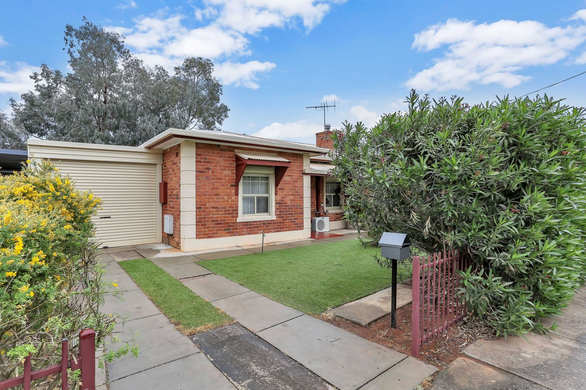 34 Rolleston Avenue, Salisbury North SA 5108, Salisbury North - Image 1