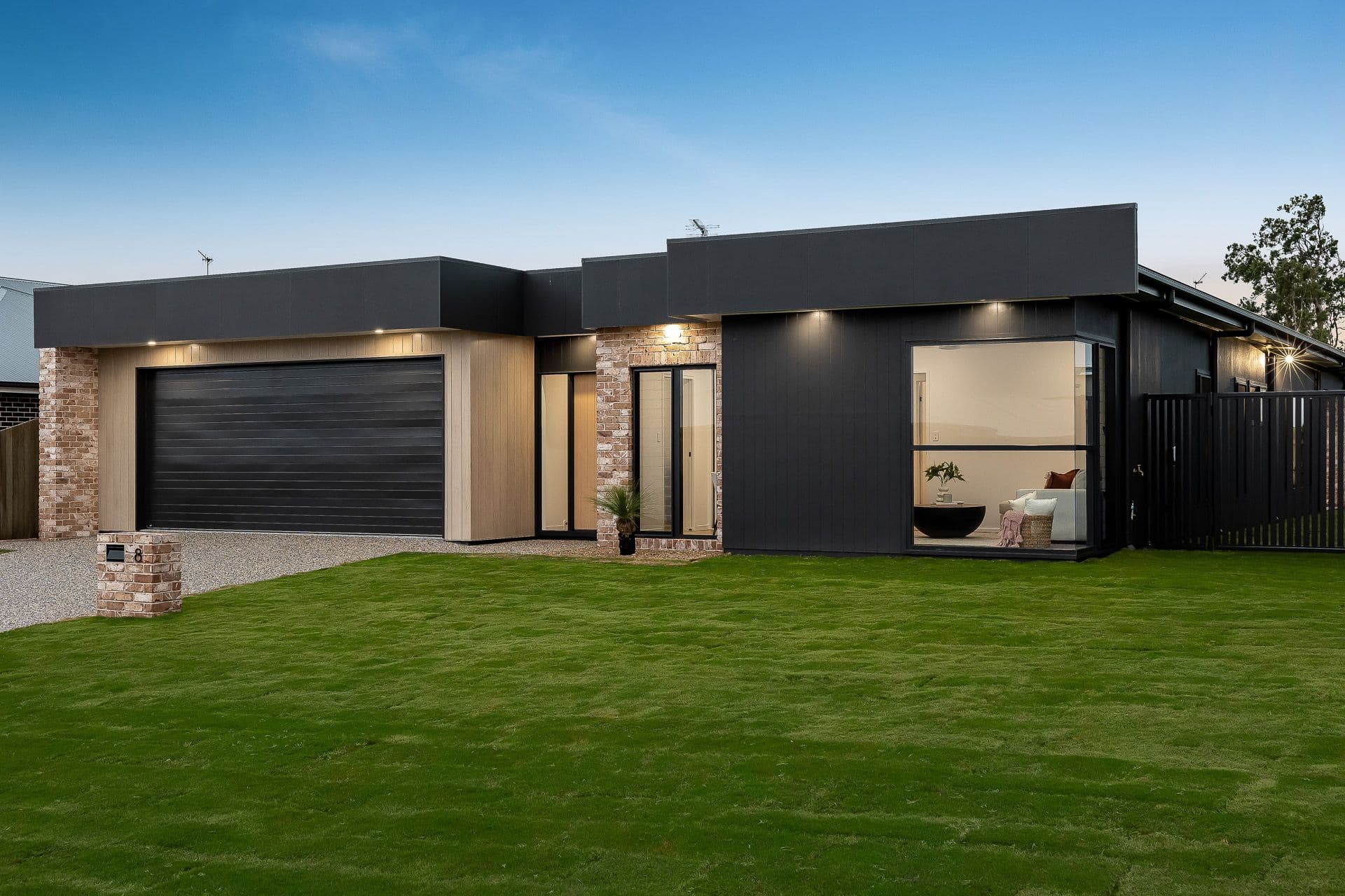 8 O'Neill Circuit, Kearneys Spring QLD 4350, Kearneys Spring - Image 1