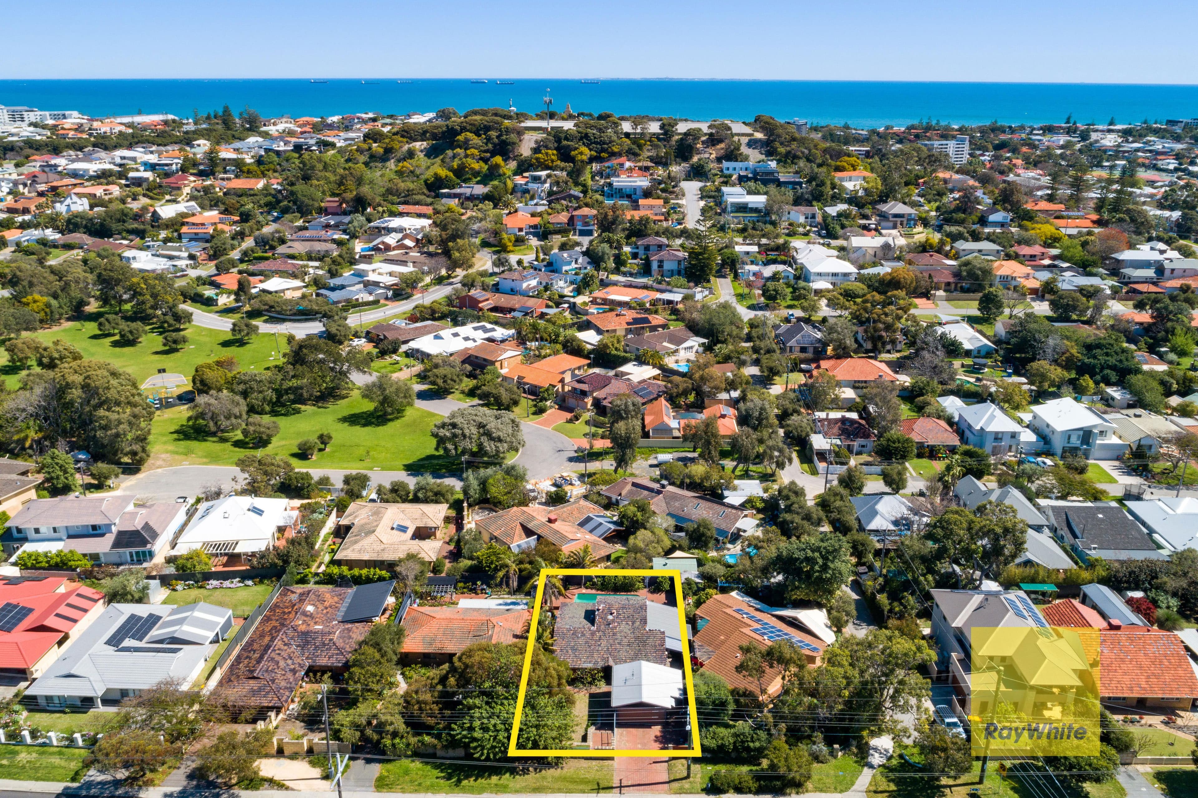 116 Palmerston Street, Mosman Park WA 6012, Mosman Park - Thumbnail 3