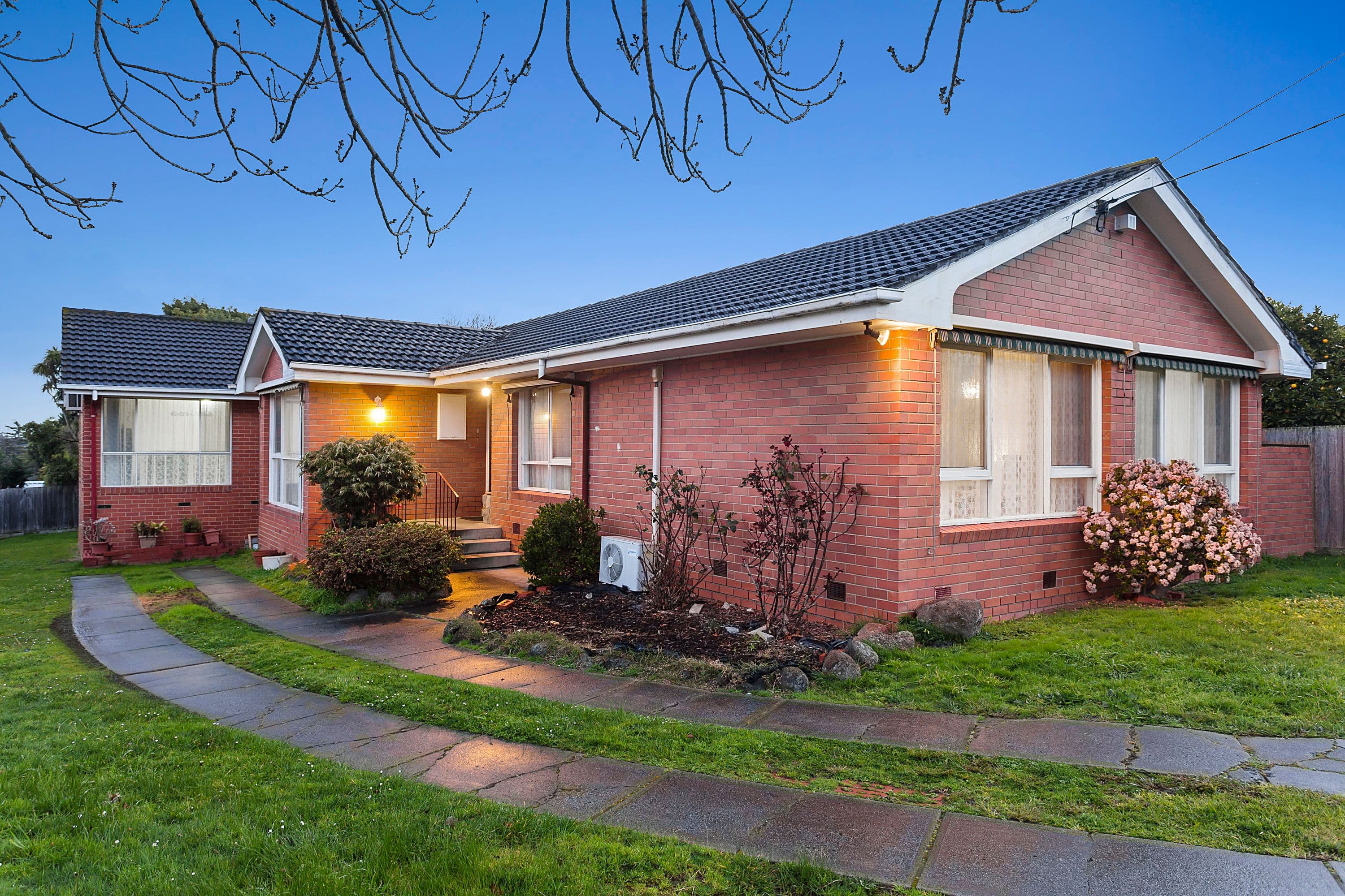 2 Raven Street, Doncaster East VIC 3109, Doncaster East - Image 1