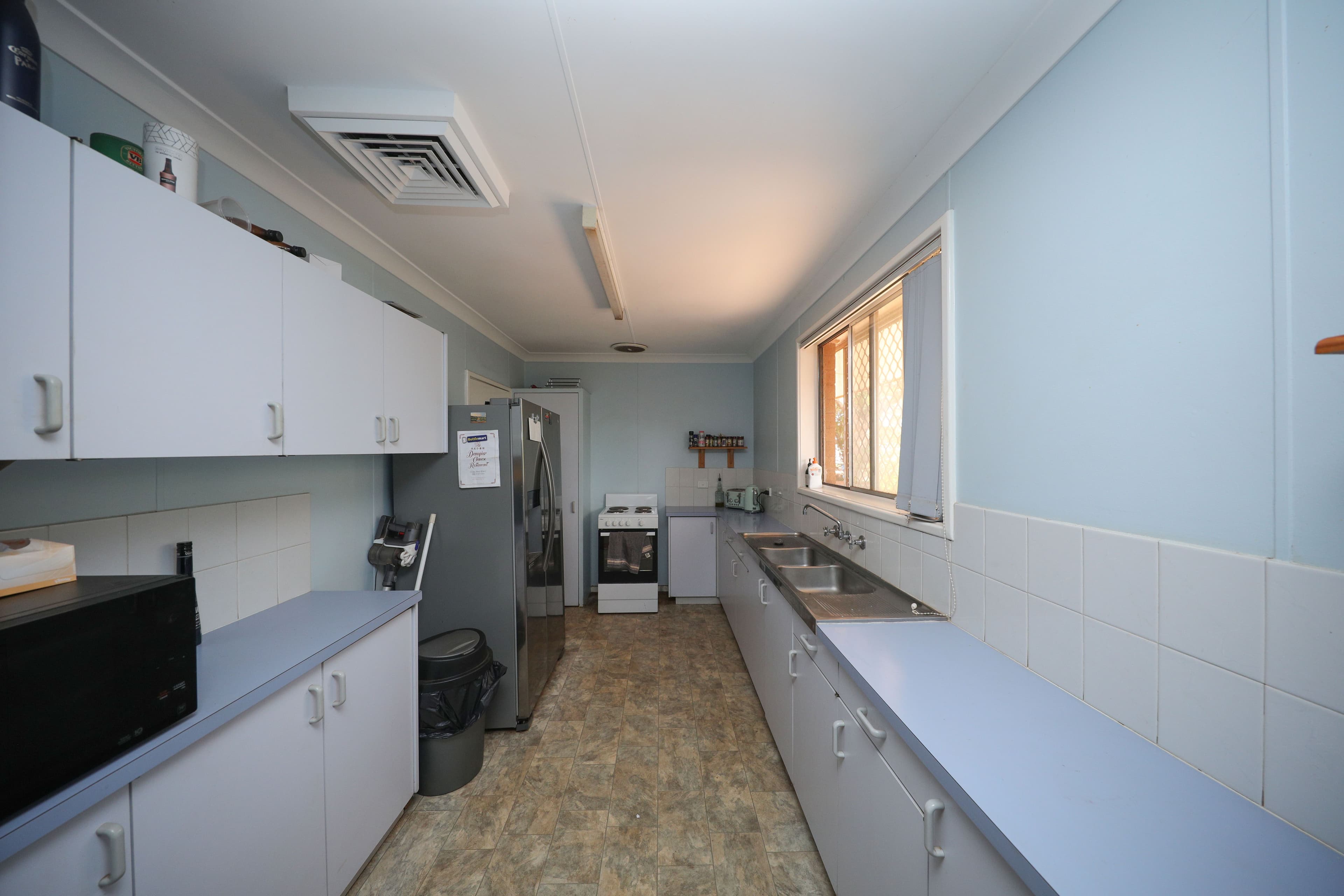 7 Burke Crescent, Dampier WA 6713, Dampier - Thumbnail 2