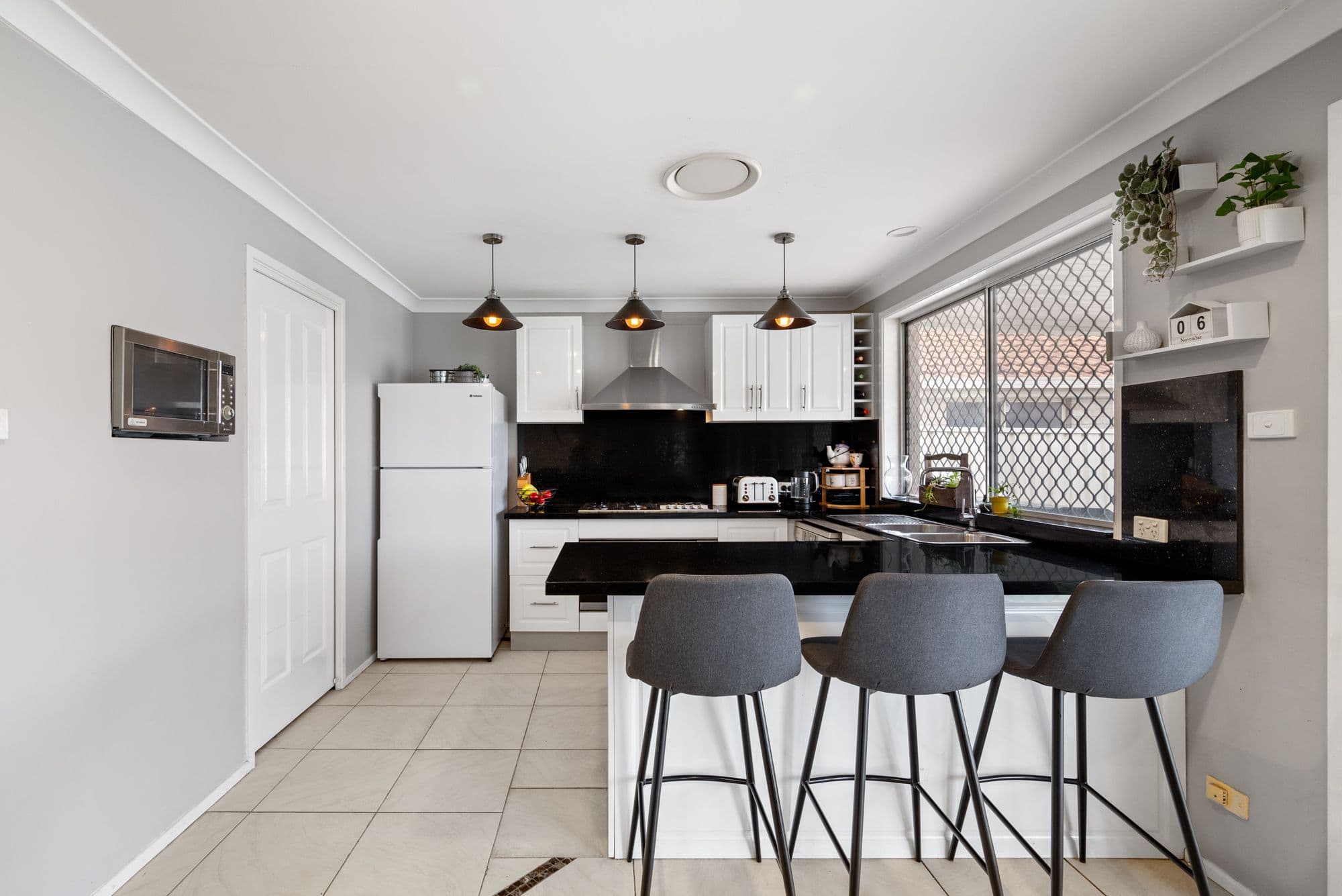 42 Lysander Avenue, Rosemeadow NSW 2560, Rosemeadow - Thumbnail 7