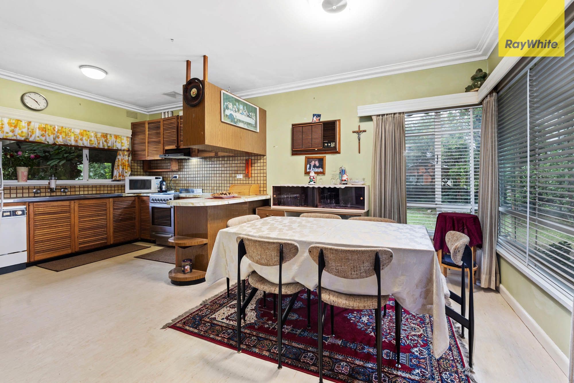 28 Cornwall Road, Sunshine VIC 3020, Sunshine - Thumbnail 5