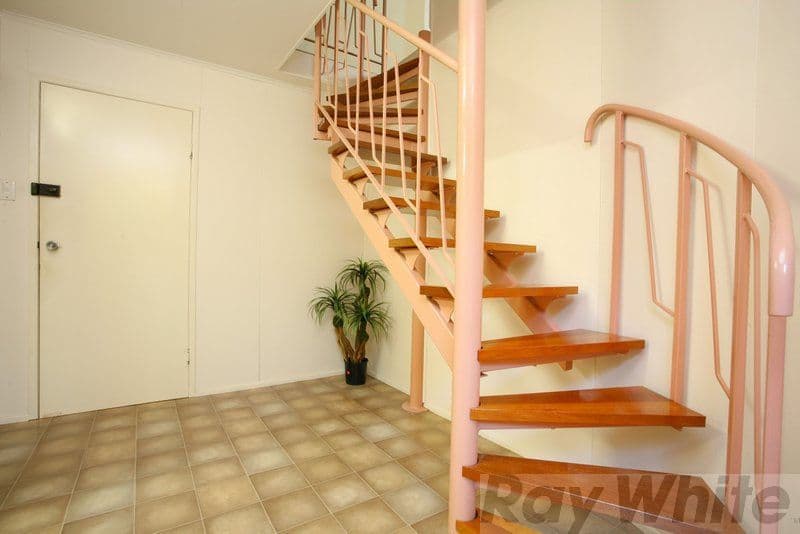 16 Oak Street, BUNDAMBA QLD 4304, Bundamba - Thumbnail 2