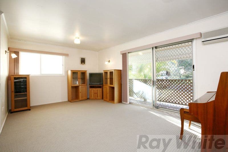 16 Oak Street, BUNDAMBA QLD 4304, Bundamba - Thumbnail 3