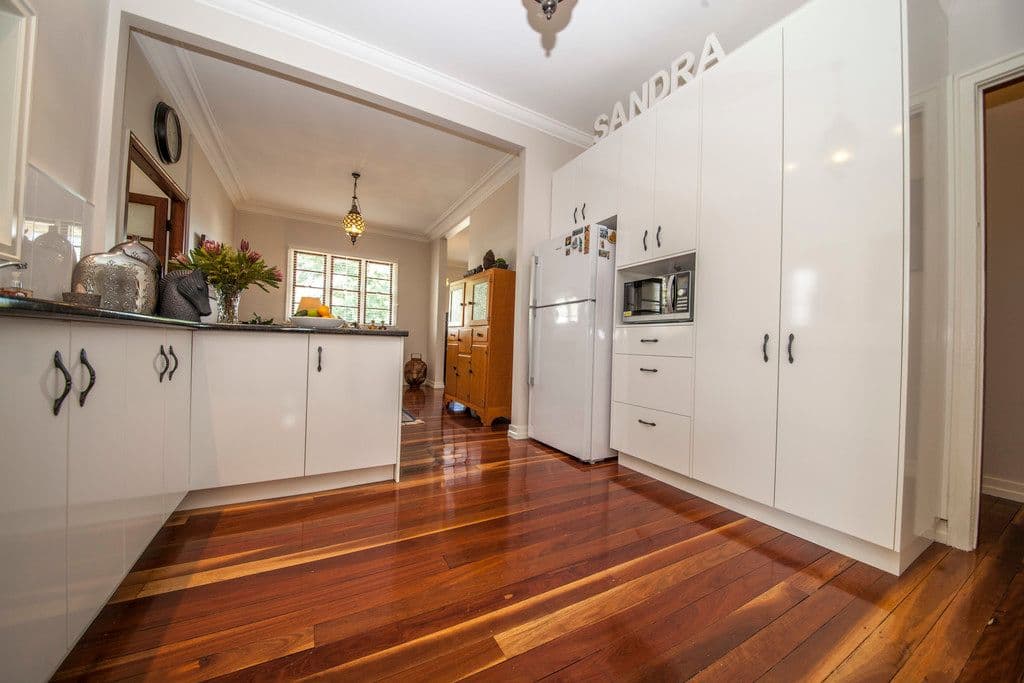 30 George Street, Silkstone QLD 4304, Silkstone - Thumbnail 2