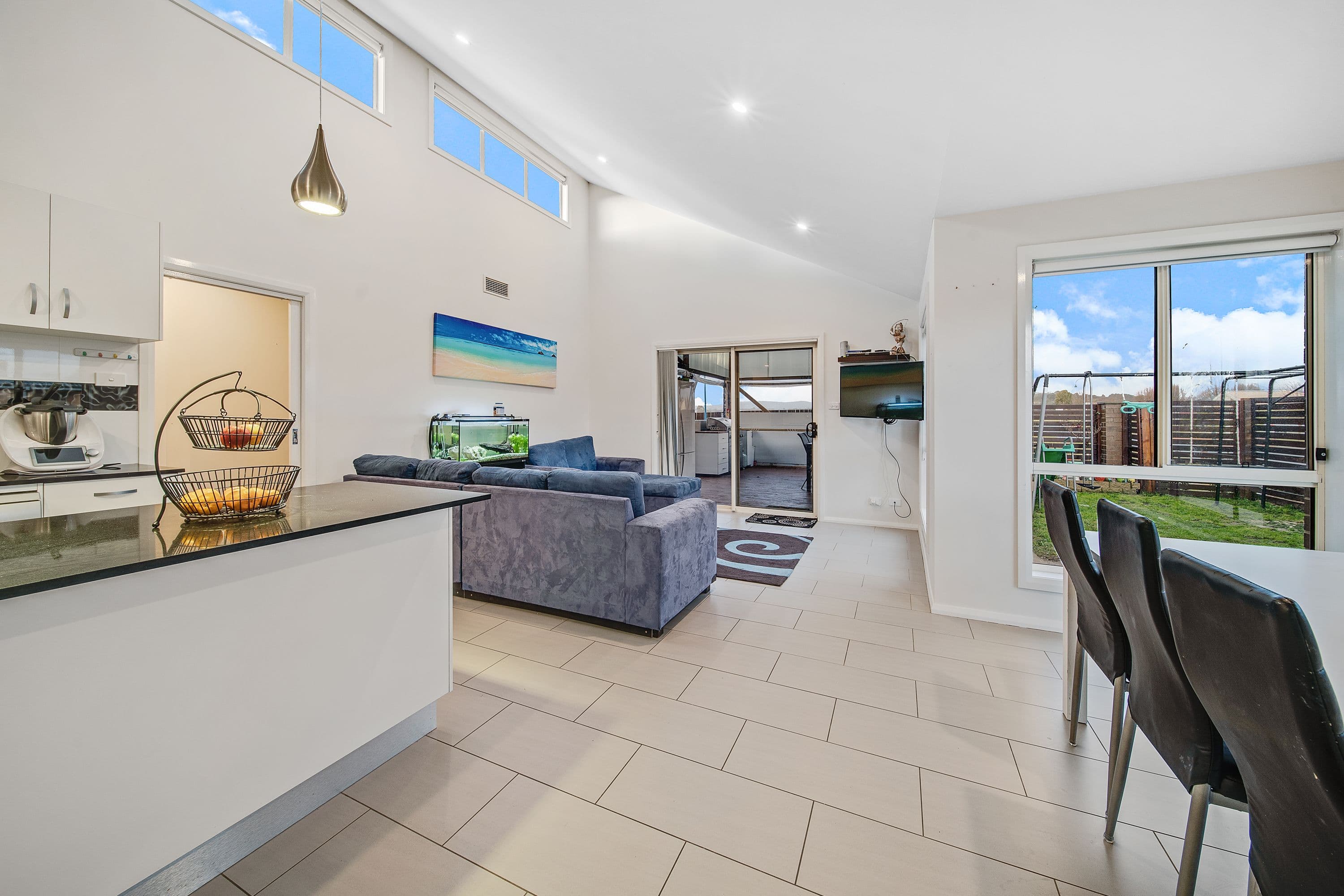 77 Hilda Kincaid Crescent, Macgregor ACT 2615, Macgregor - Thumbnail 3
