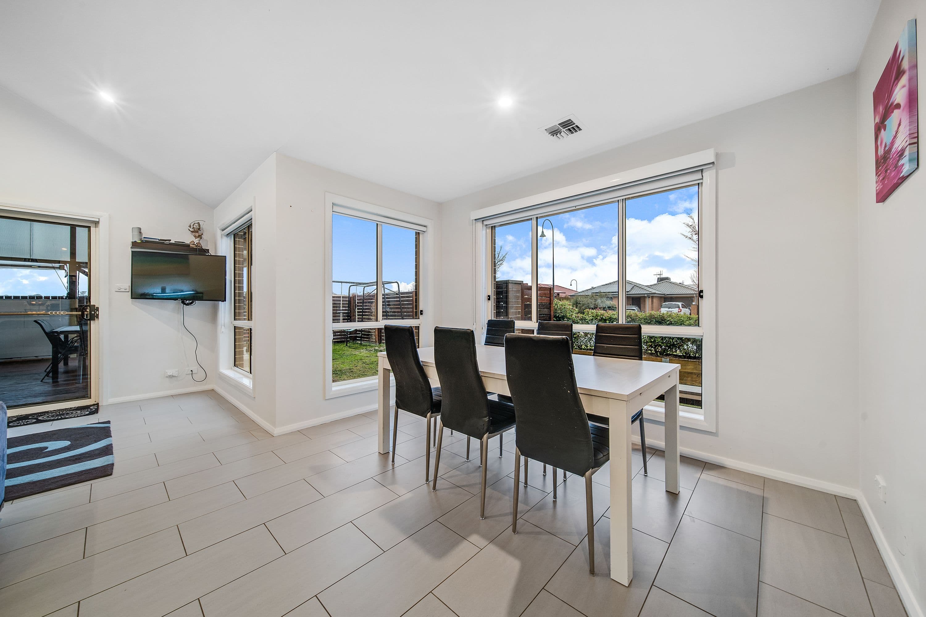 77 Hilda Kincaid Crescent, Macgregor ACT 2615, Macgregor - Thumbnail 7
