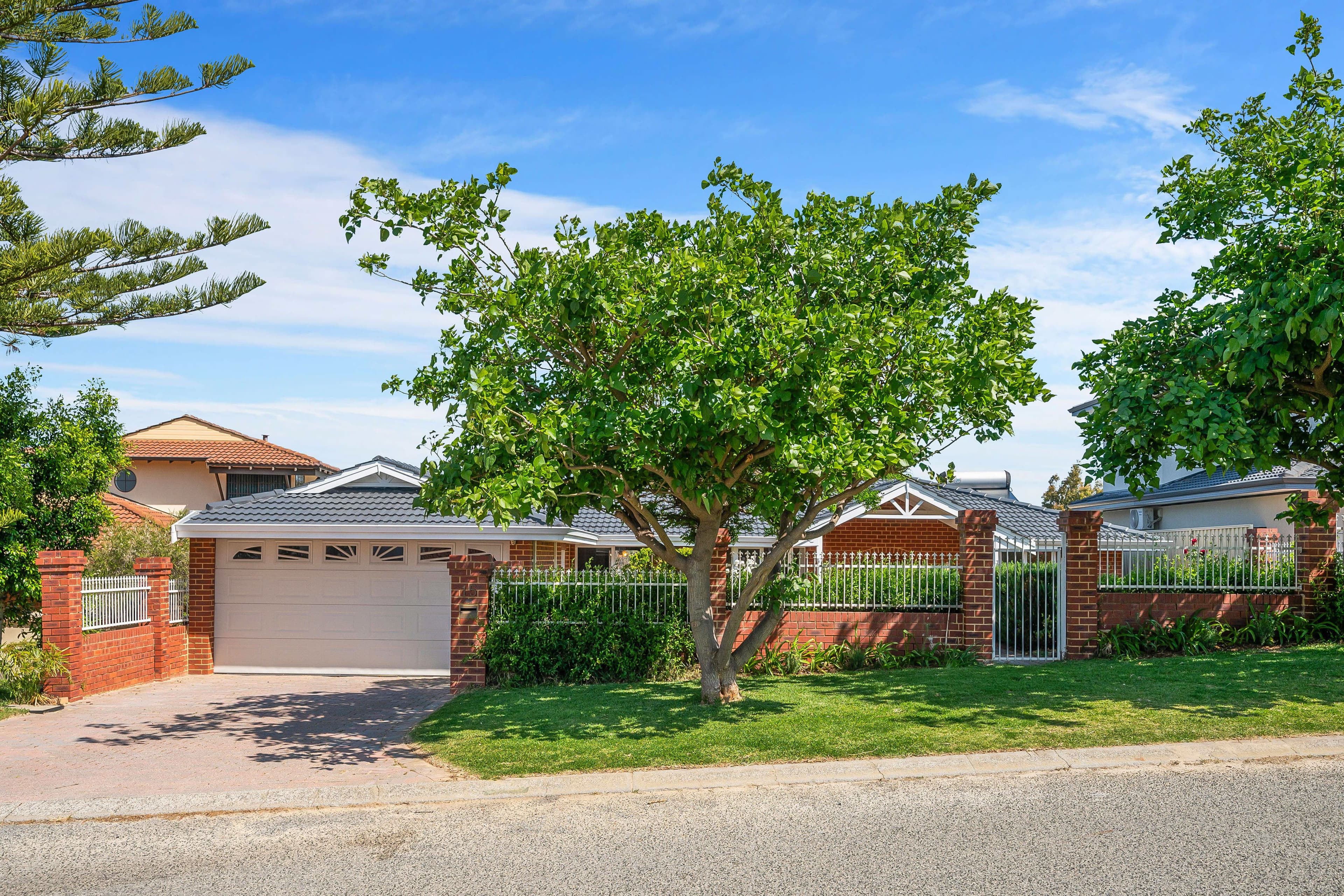 15 Barranjoey Way, Sorrento WA 6020, Sorrento - Image 1