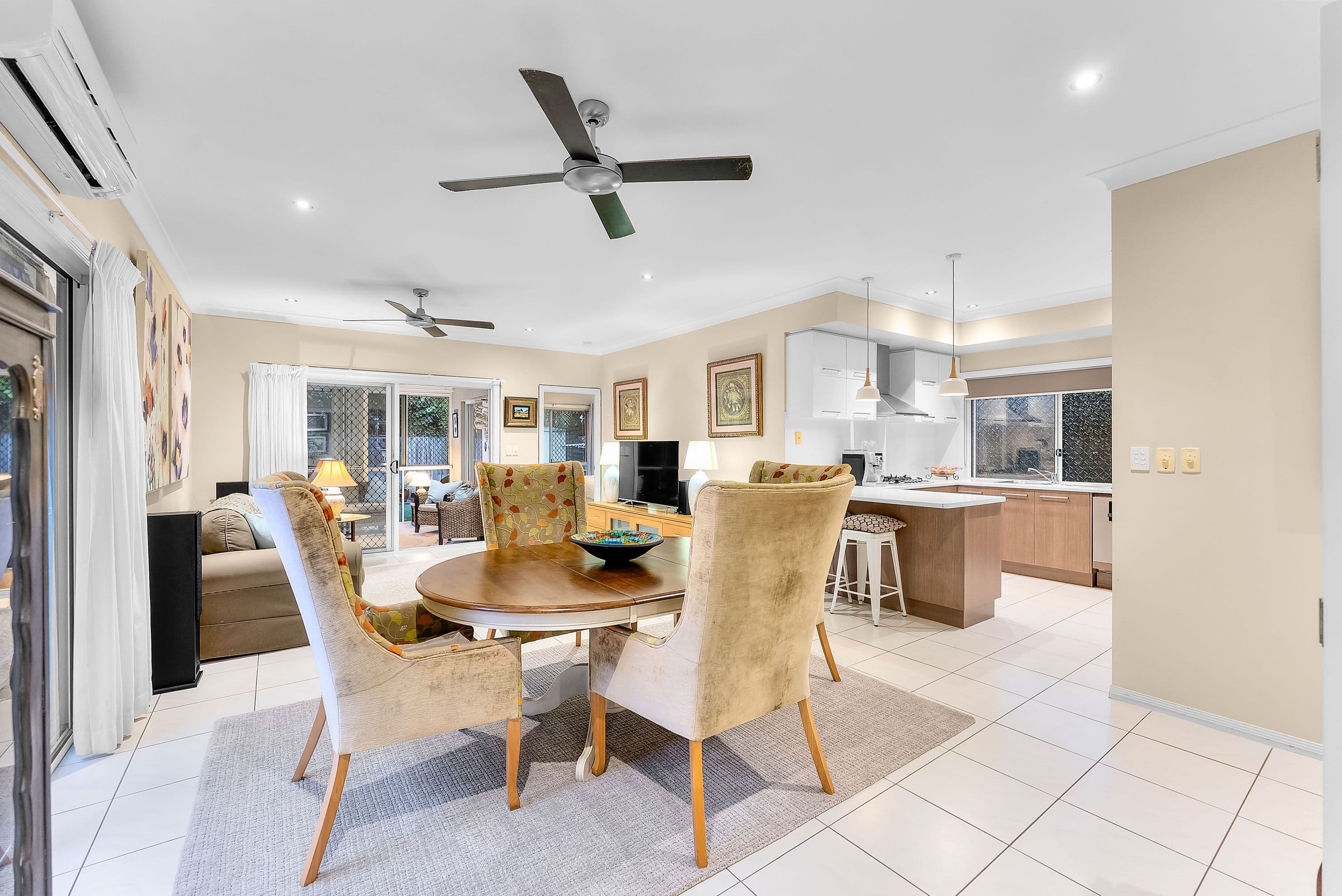 22 Foambark Street, North Lakes QLD 4509, North Lakes - Thumbnail 4