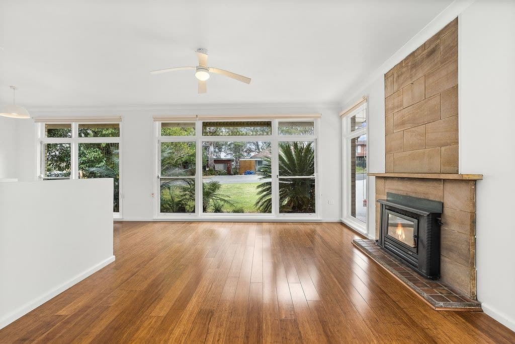 220 Farmborough Road, Farmborough Heights - Thumbnail 3