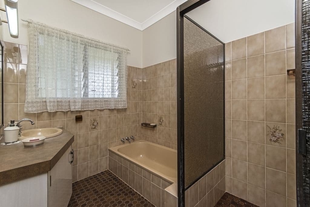 11 Lower Hickey Street, East Innisfail QLD 4860, East Innisfail - Thumbnail 5