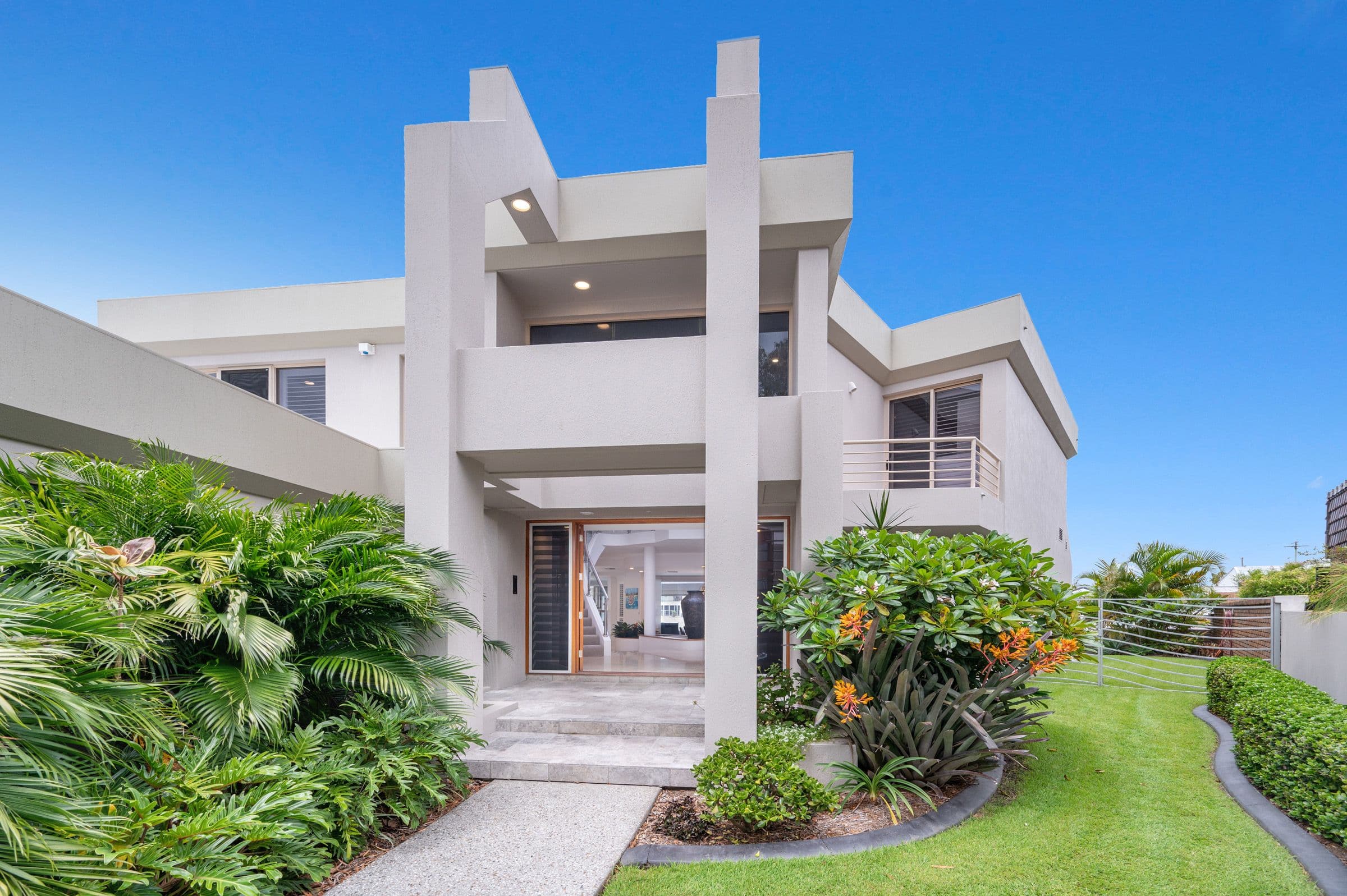 16 Van Diemen Place, Hollywell QLD 4216, Hollywell - Thumbnail 4