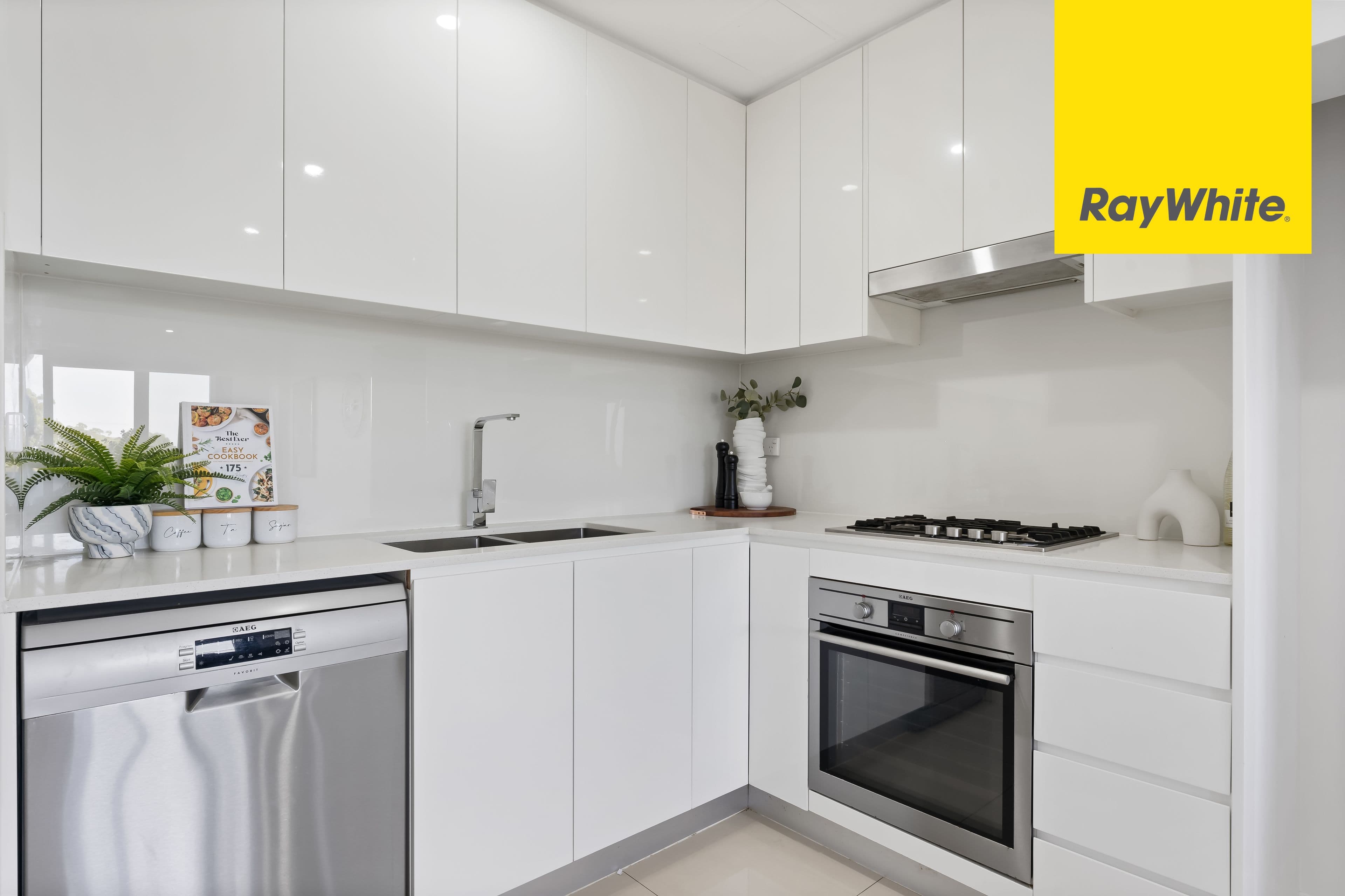 11-19 Thornleigh Street, Thornleigh NSW 2120, Thornleigh - Thumbnail 4