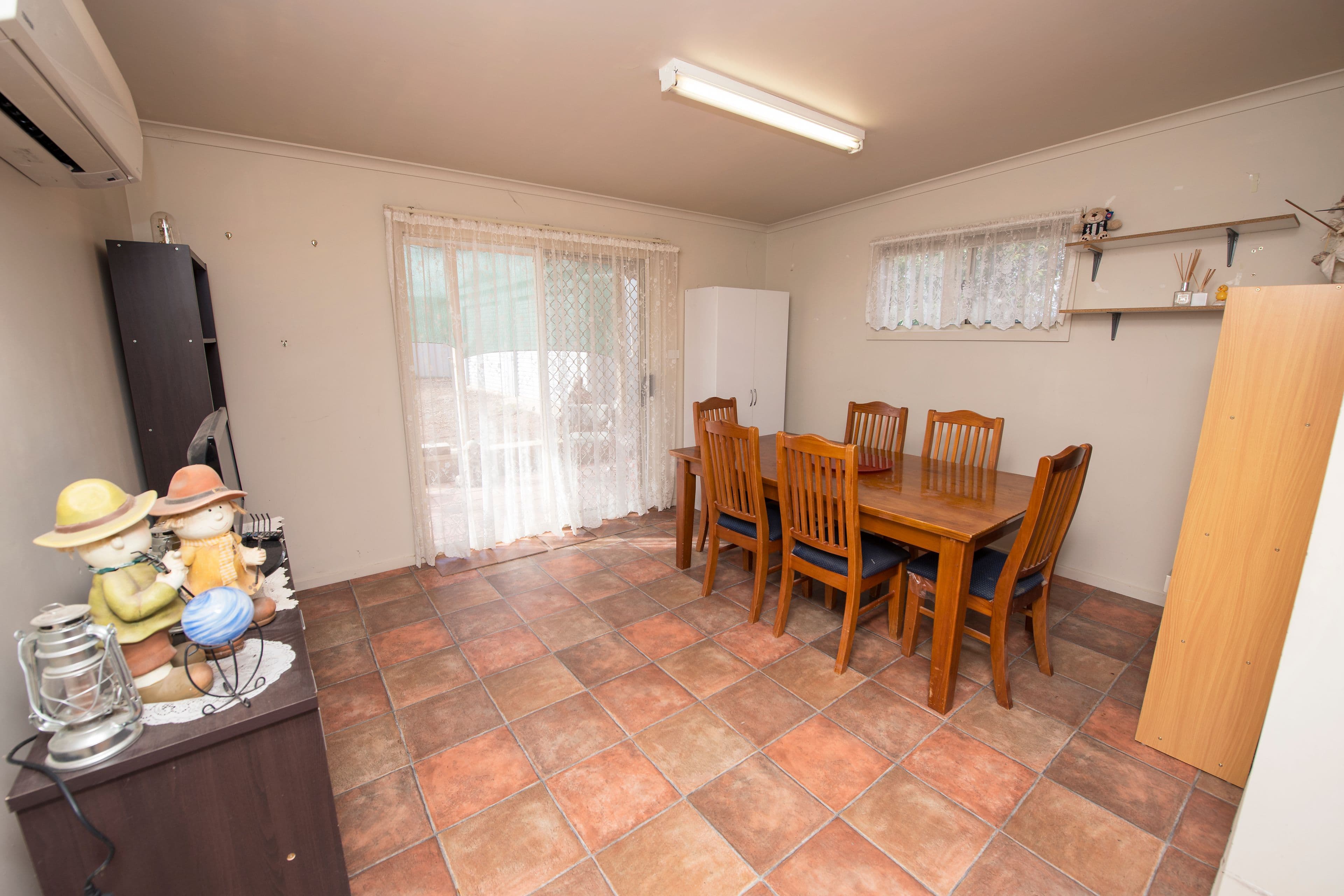 25 Domaille Crescent, Swan Hill VIC 3585, Swan Hill - Thumbnail 3