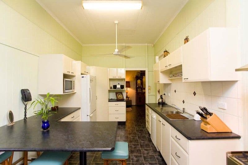 133 Coopers Camp Road, BARDON QLD 4065, Bardon - Thumbnail 6