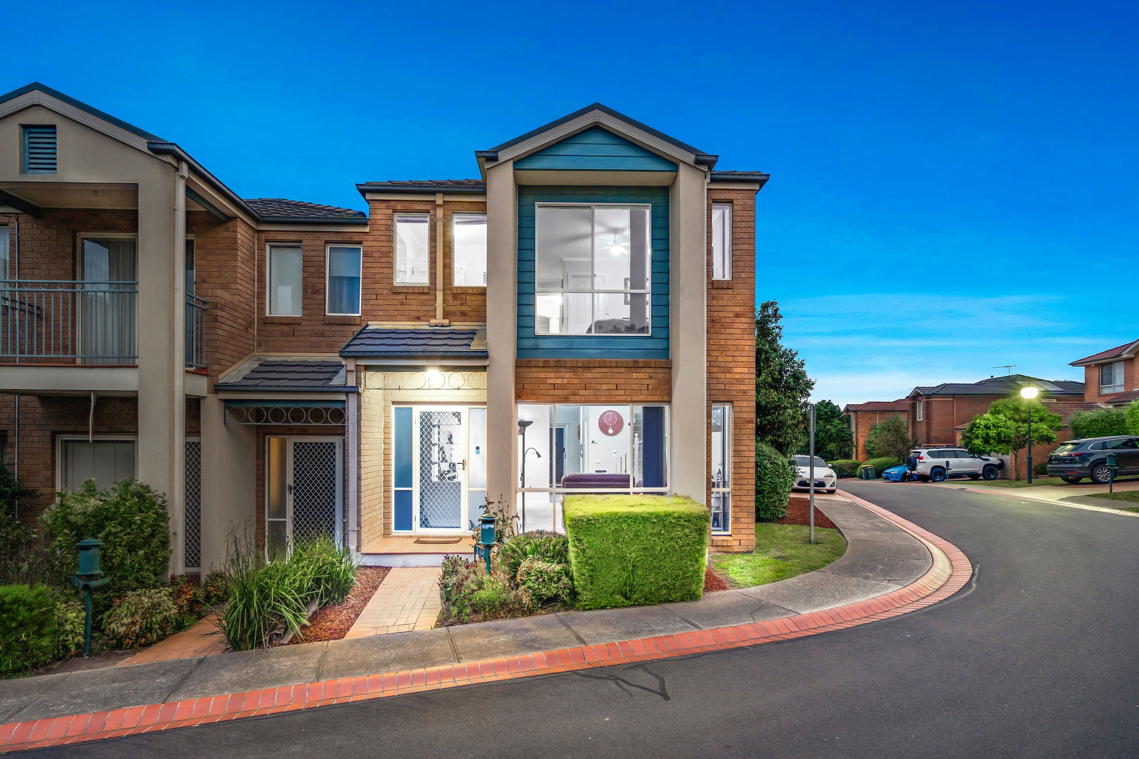 10 Redbark Hill Circuit, South Morang VIC 3752, South Morang - Image 1