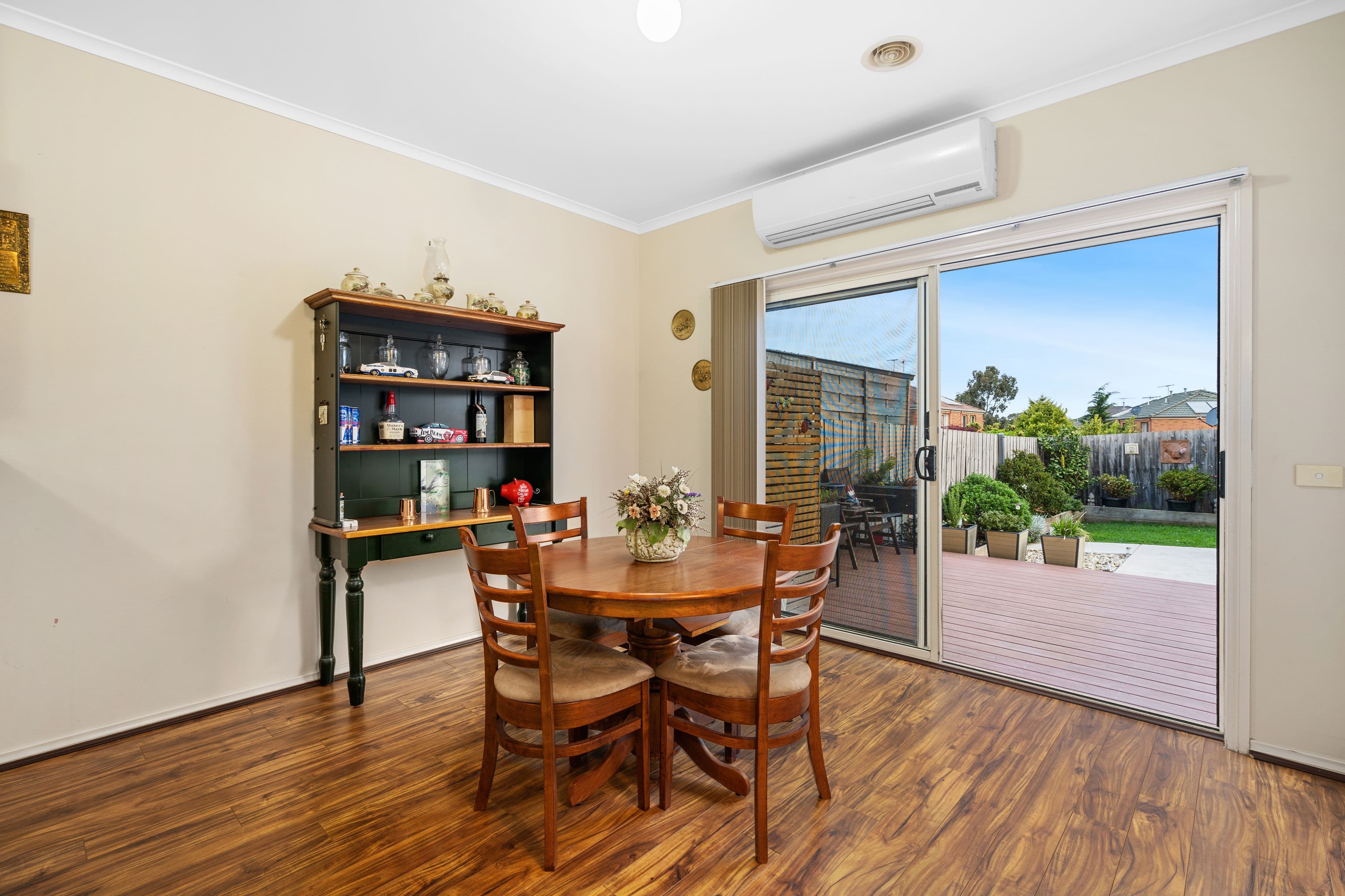 10 Redbark Hill Circuit, South Morang VIC 3752, South Morang - Thumbnail 6