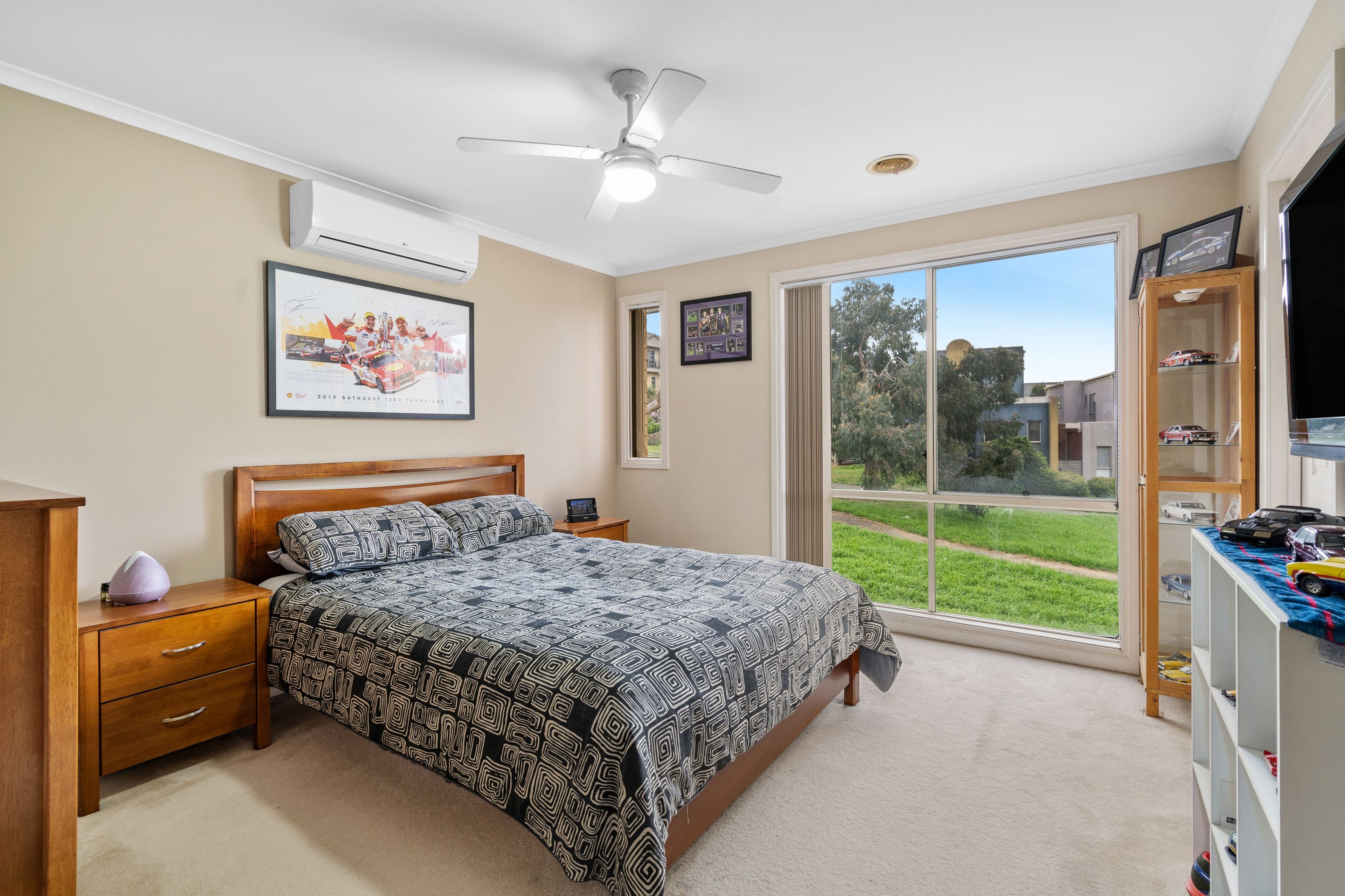 10 Redbark Hill Circuit, South Morang VIC 3752, South Morang - Thumbnail 7