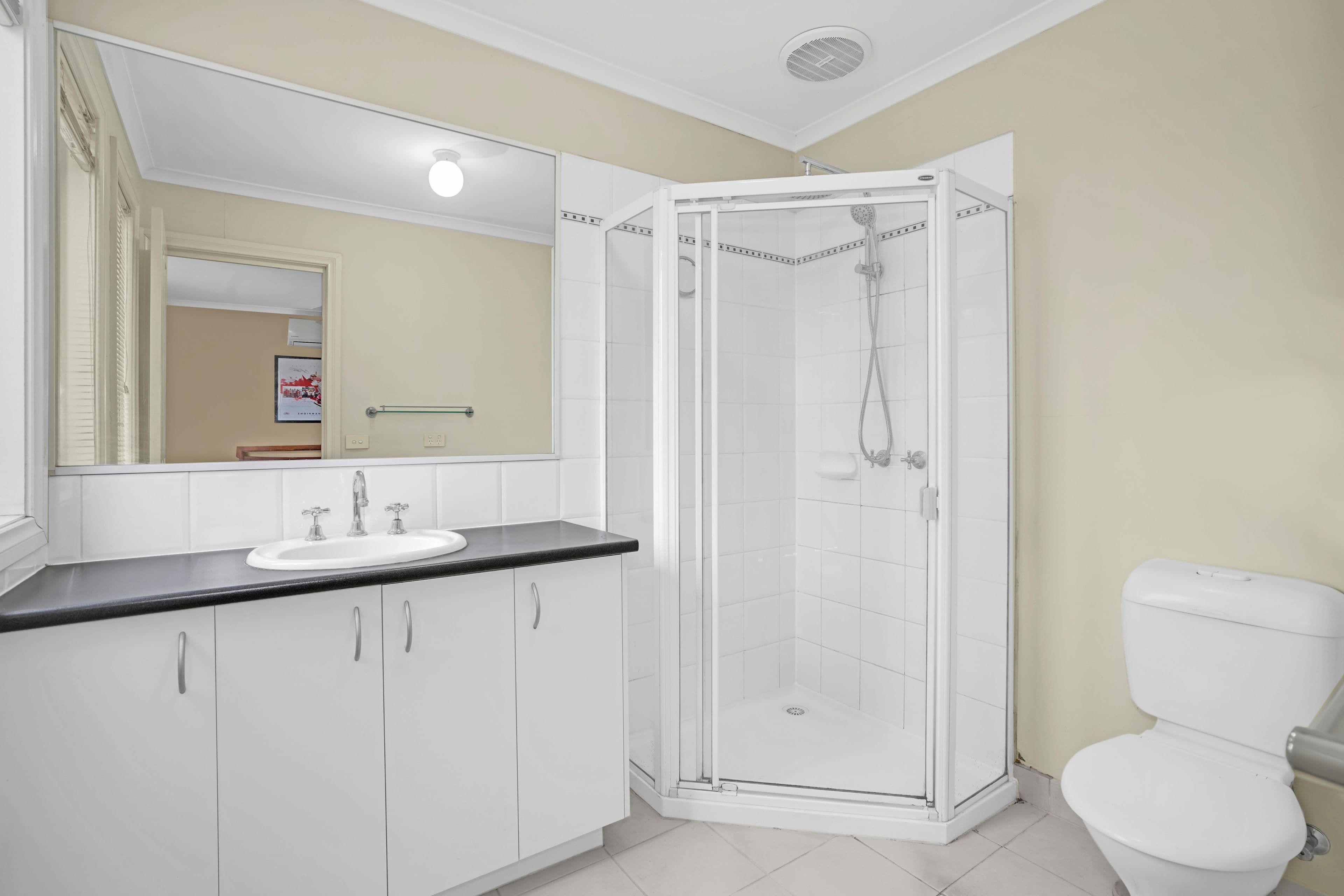 10 Redbark Hill Circuit, South Morang VIC 3752, South Morang - Thumbnail 8