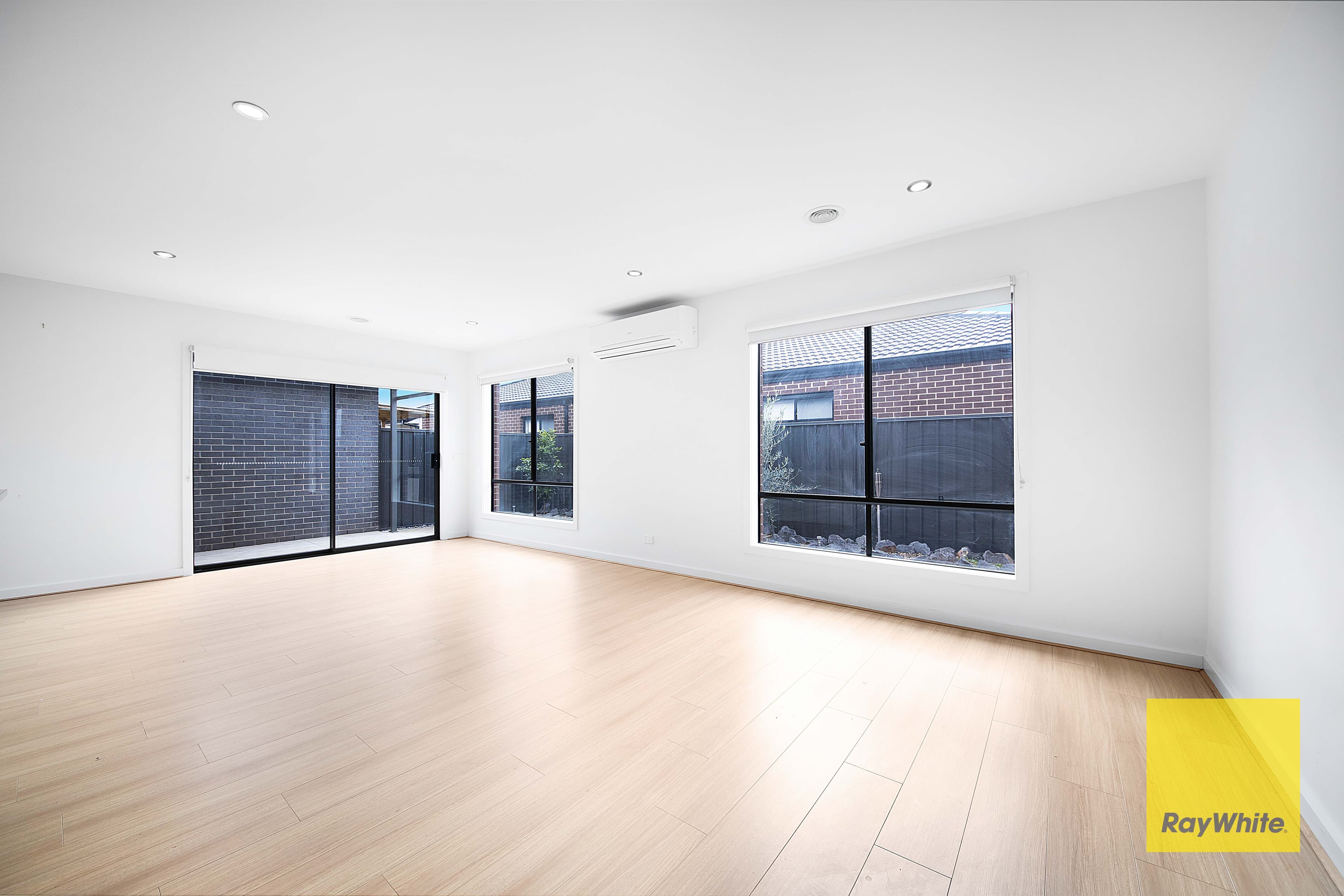2 Oliveto Avenue, Truganina VIC 3029, Truganina - Thumbnail 6