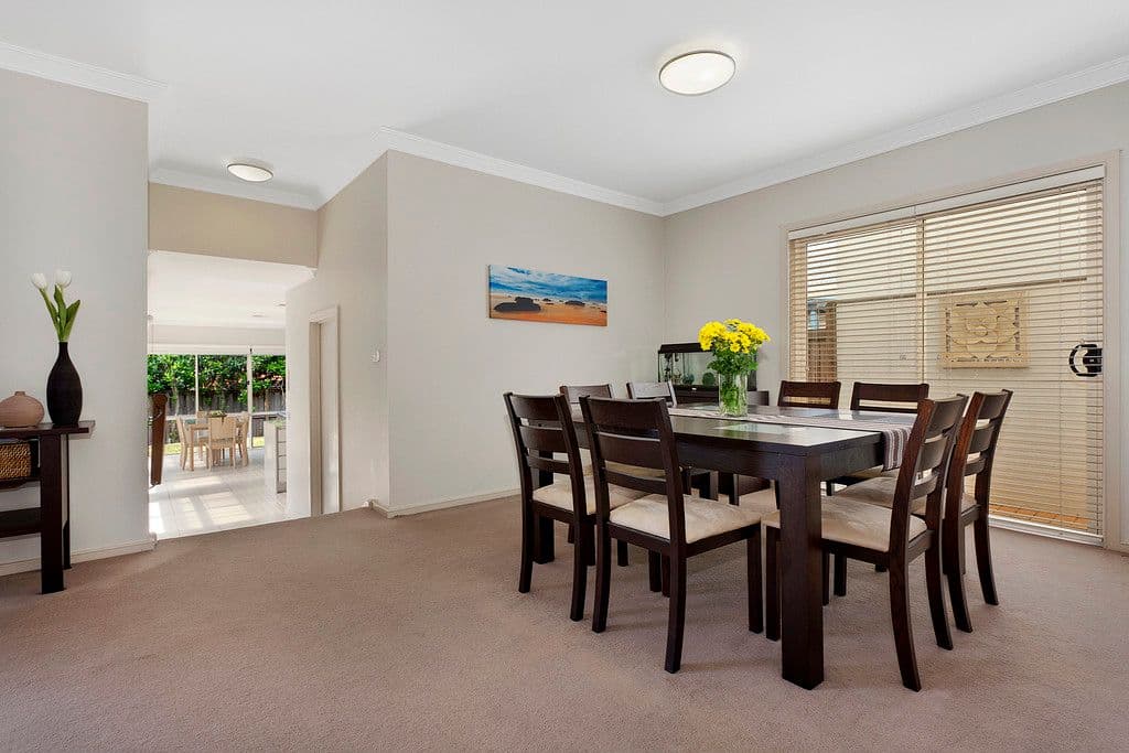 $540,000 (sold on 02-Apr-2025) Apartment 1 beds | 1 bath | 1 car 16 Kingsford Street AUCHENFLOWER QLD 4066, 000 (Sold On 02-Apr-2025) Apartment 1 Beds | 1 Bath | 1 Car 16 Kingsford Street Auchenflower - Thumbnail 5