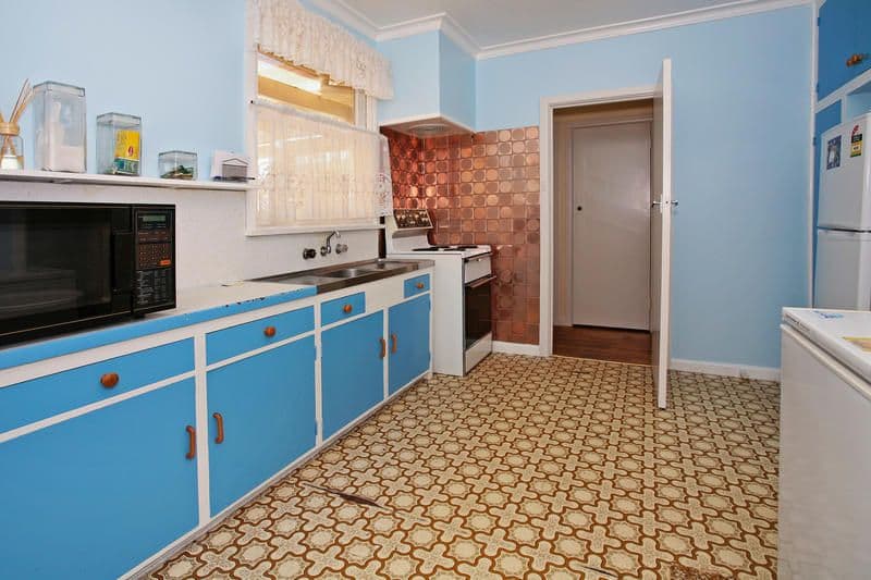 27 Highview Parade, HAMLYN HEIGHTS VIC 3215, Hamlyn Heights - Thumbnail 7