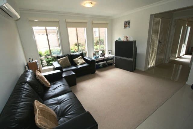 42 Jenner Avenue, COWES VIC 3922, Cowes - Thumbnail 2