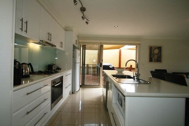 42 Jenner Avenue, COWES VIC 3922, Cowes - Thumbnail 4