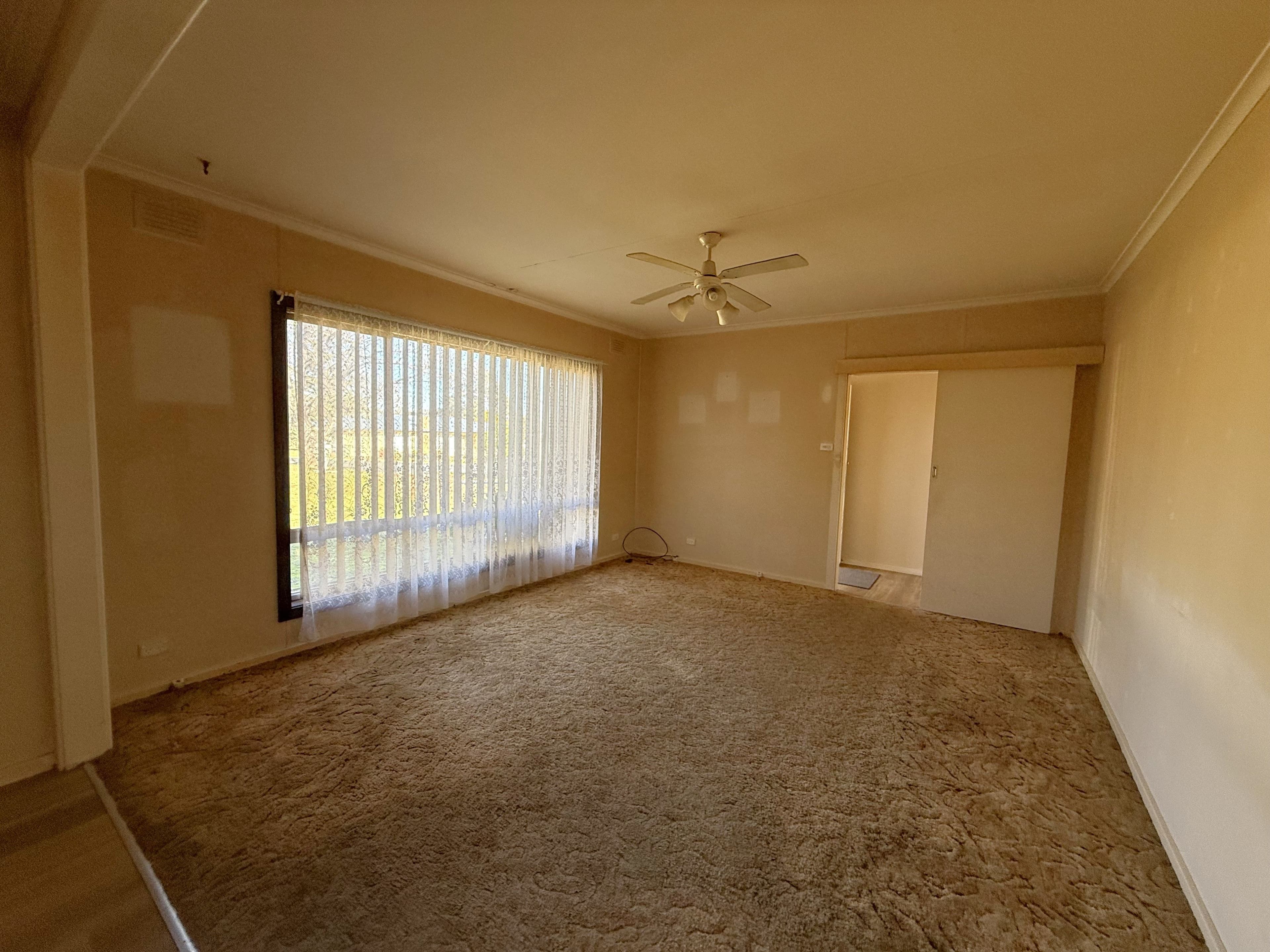 17 Toompang Street, Young NSW 2594, Young - Thumbnail 4
