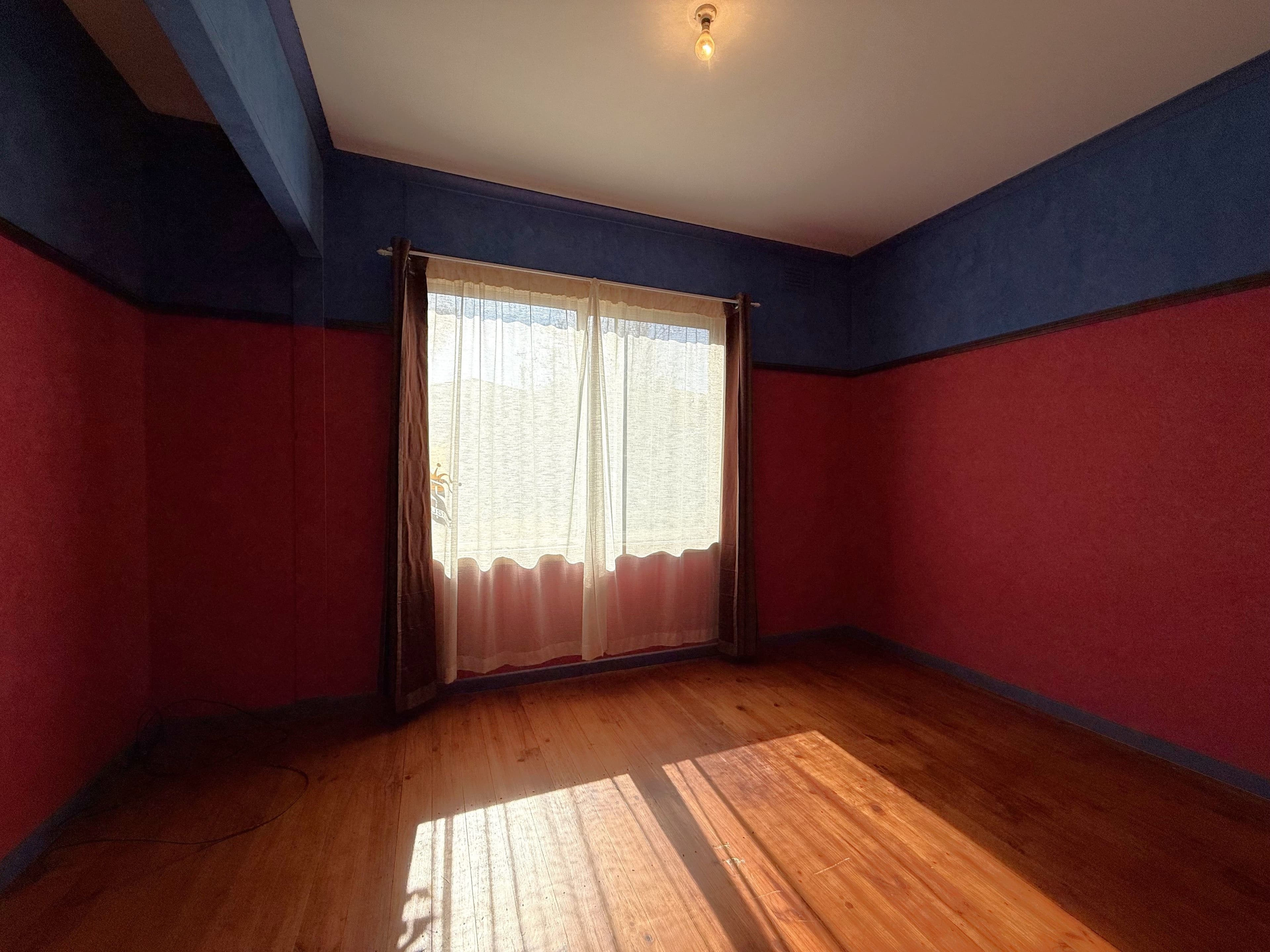 17 Toompang Street, Young NSW 2594, Young - Thumbnail 7