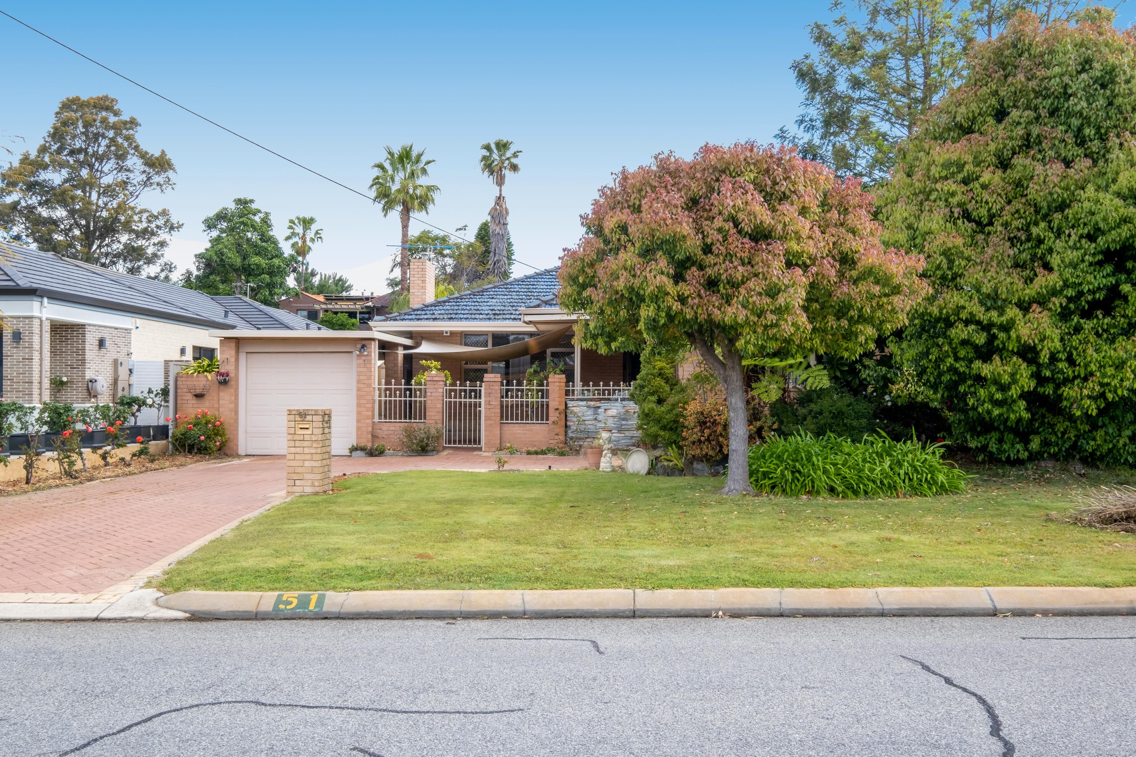 51 Golding Street, Dianella WA 6059, Dianella - Thumbnail 2