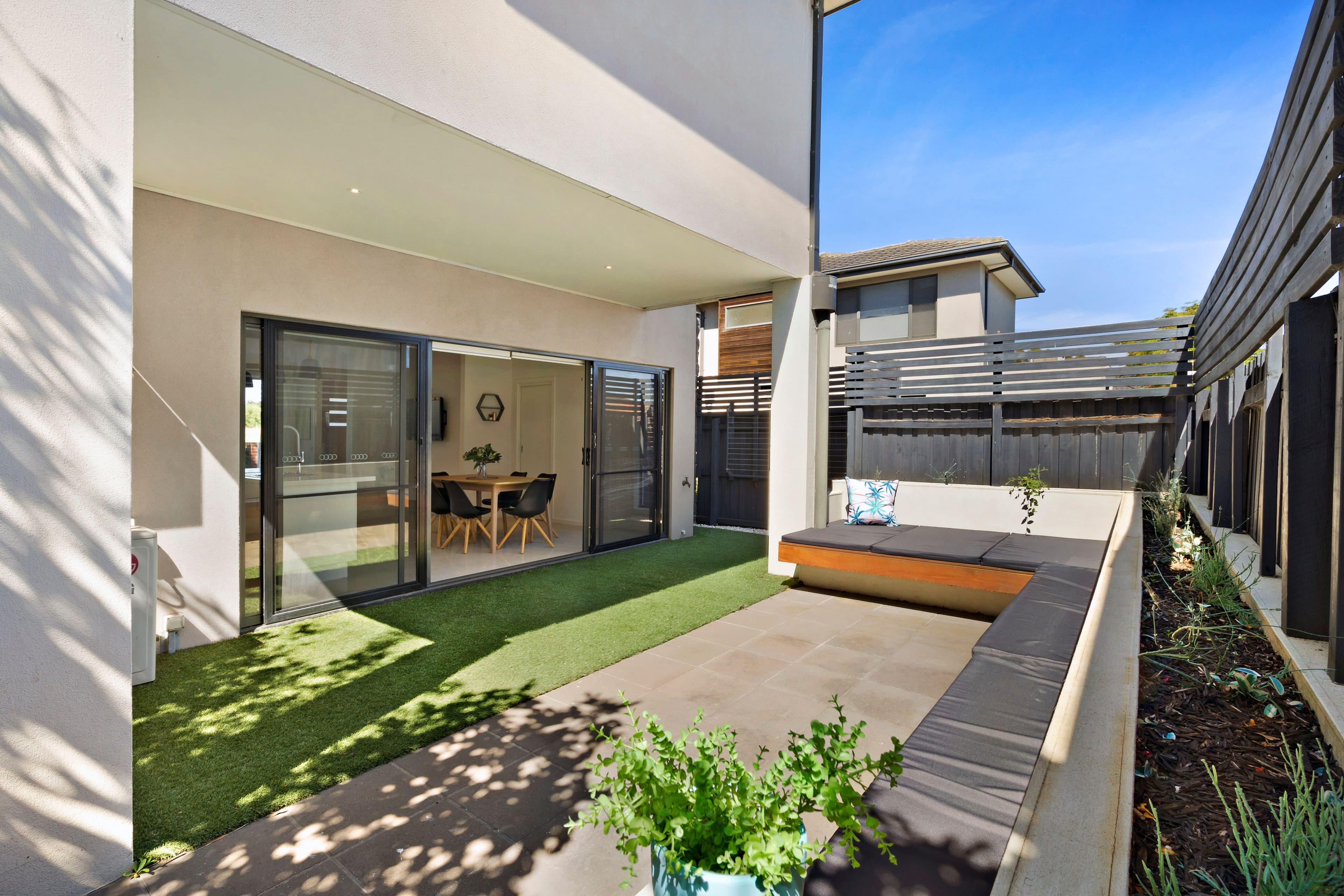 31-33 Tully Road, Clarinda VIC 3169, Clarinda - Thumbnail 7