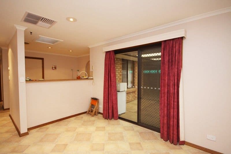 37 Janine Drive, BURTON SA 5110, Burton - Thumbnail 3