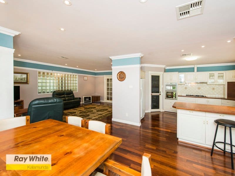 7 Robertson Road, Gooseberry Hill WA 6076, Gooseberry Hill - Thumbnail 5