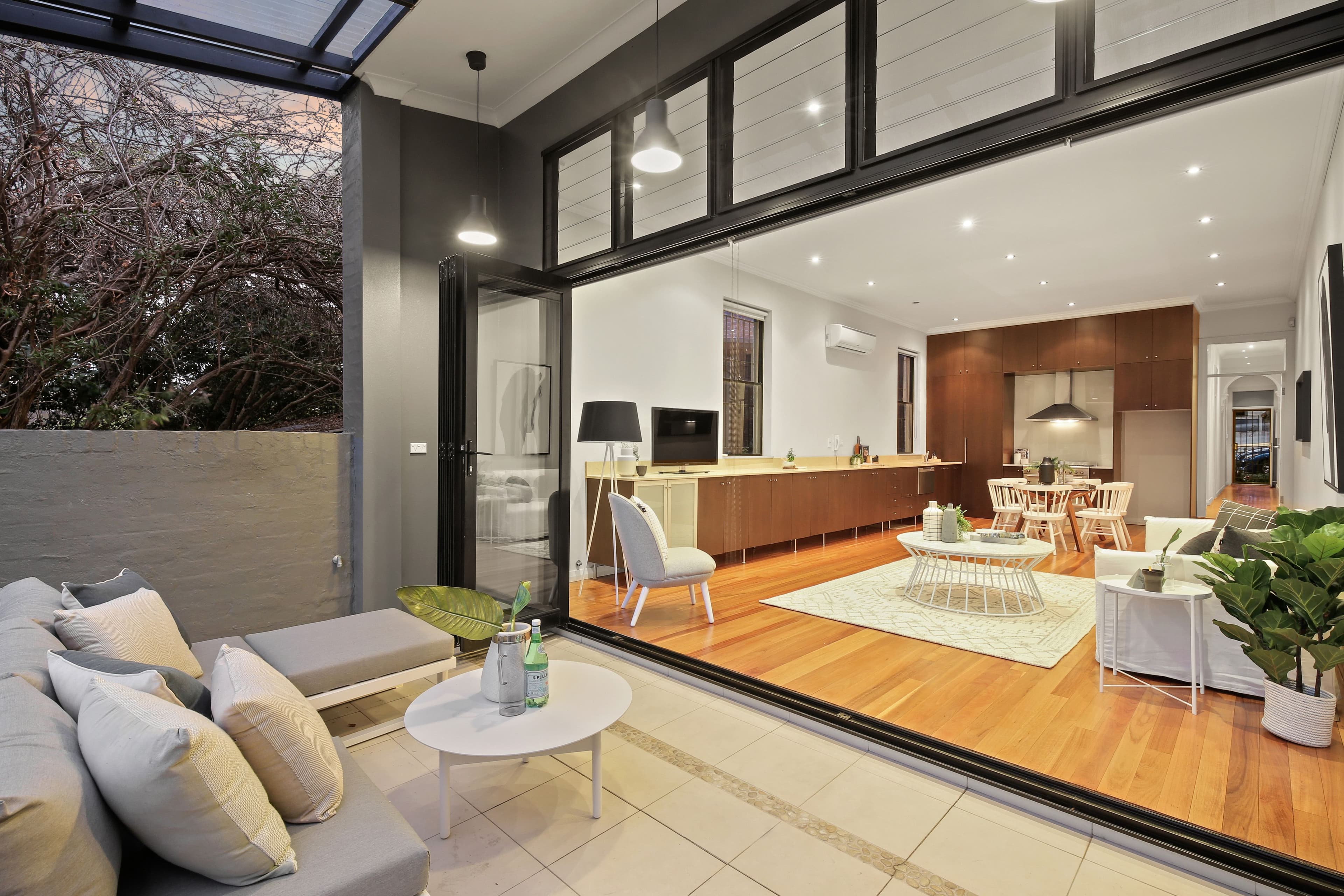 71 Northumberland Avenue, Stanmore - Thumbnail 2