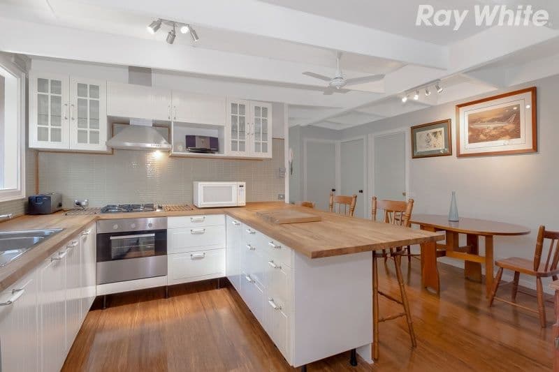 42 Colchester Road, Kilsyth VIC 3137, Kilsyth - Thumbnail 3