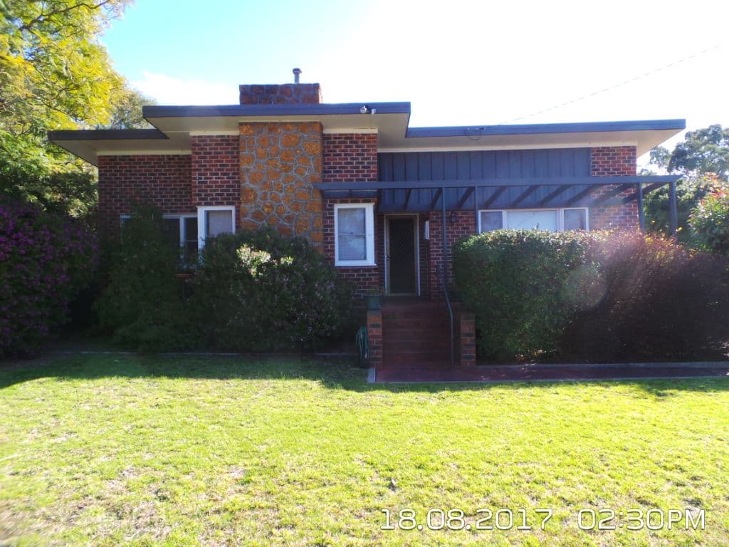 33 Menston Street, Mount Barker WA 6324, Mount Barker - Image 1