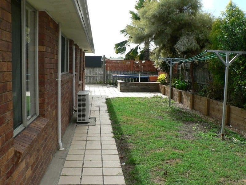 2 Onslow Street, TANNUM SANDS QLD 4680, Tannum Sands - Thumbnail 8