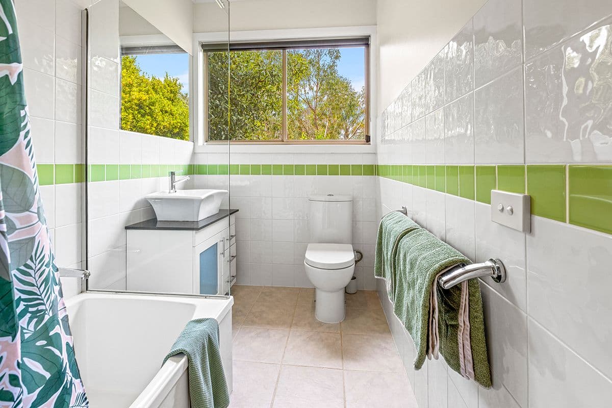 35 Leon Avenue, Rosebud VIC 3939, Rosebud - Thumbnail 8